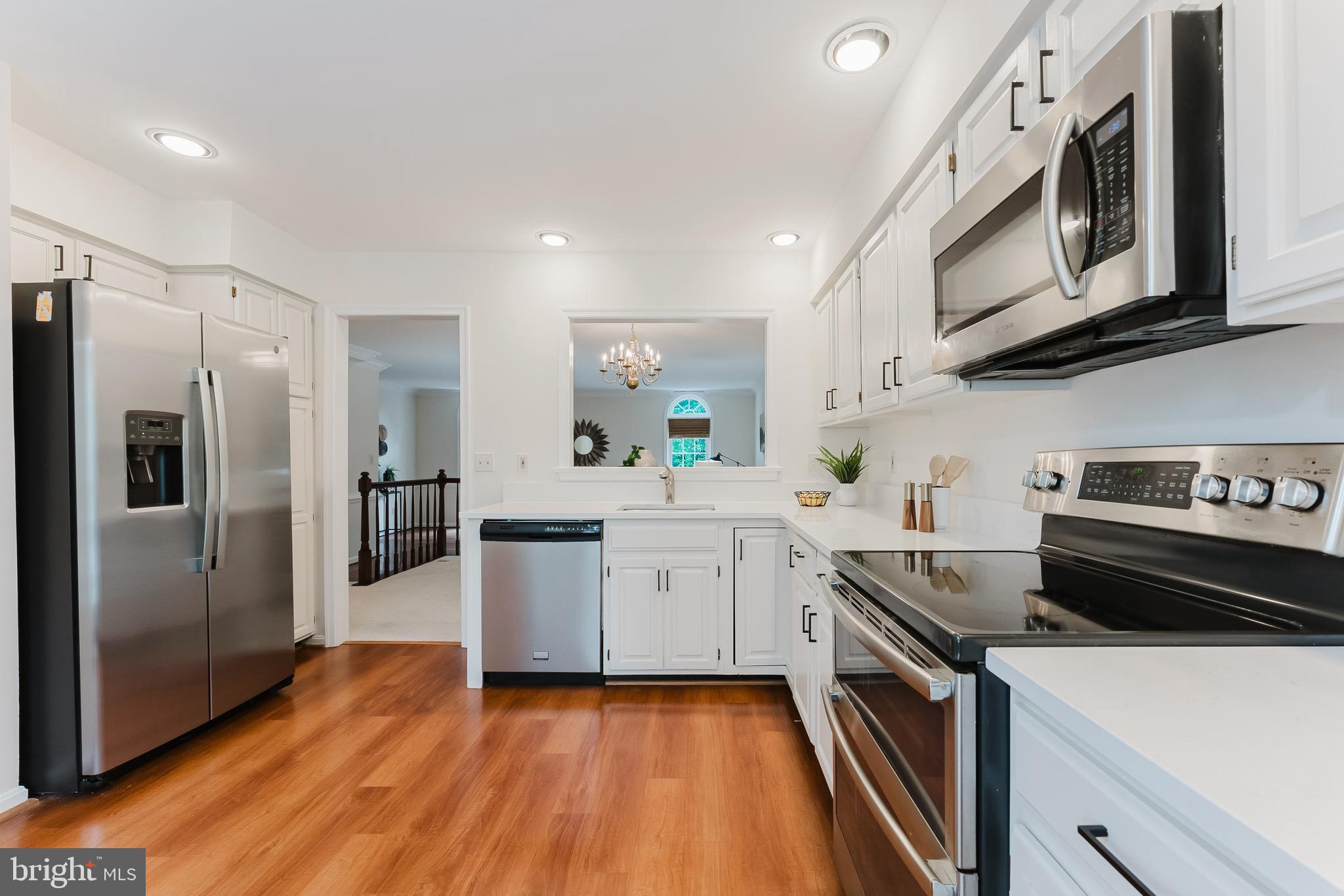 CAROLINE OAKS - Residential