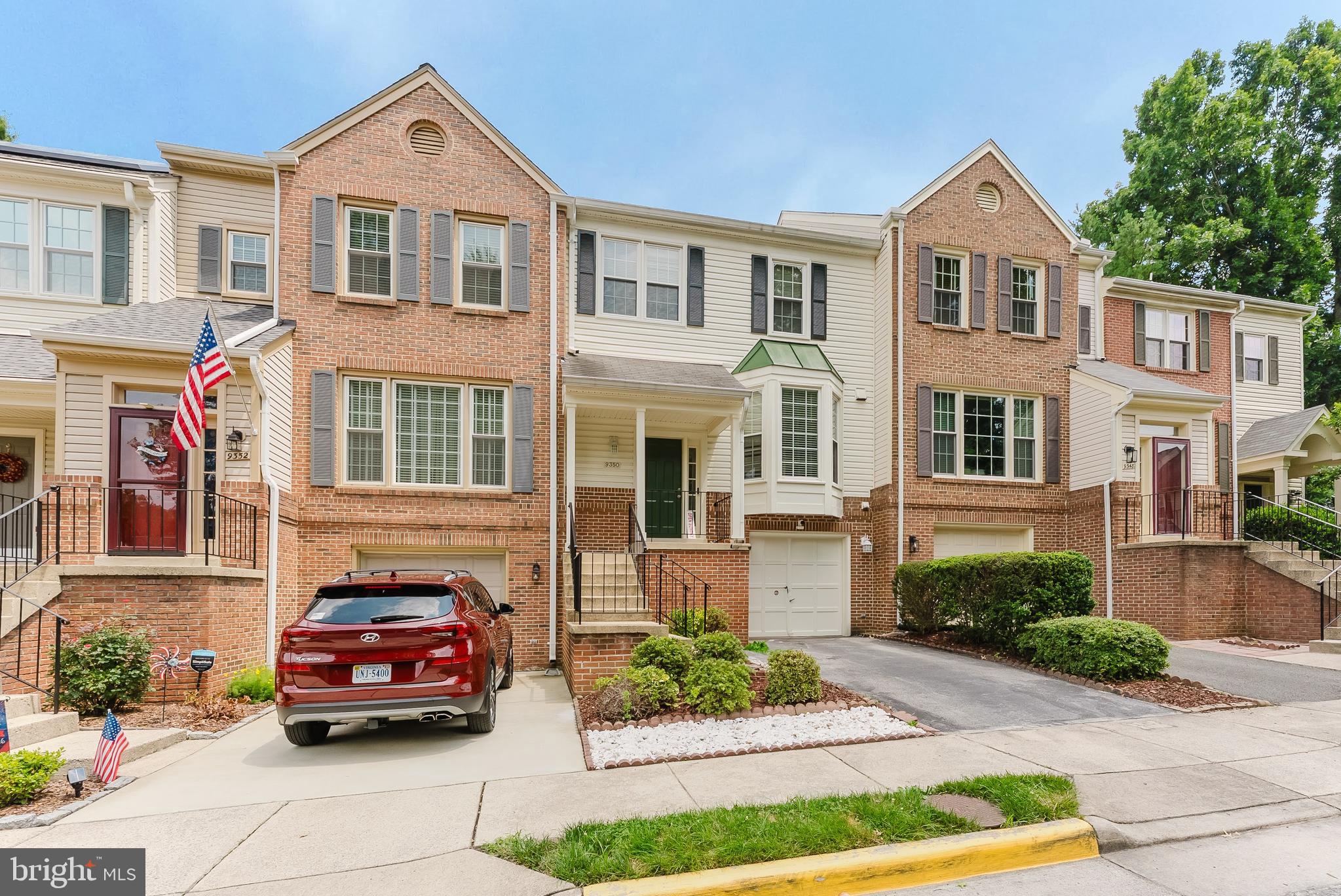 CAROLINE OAKS - Residential