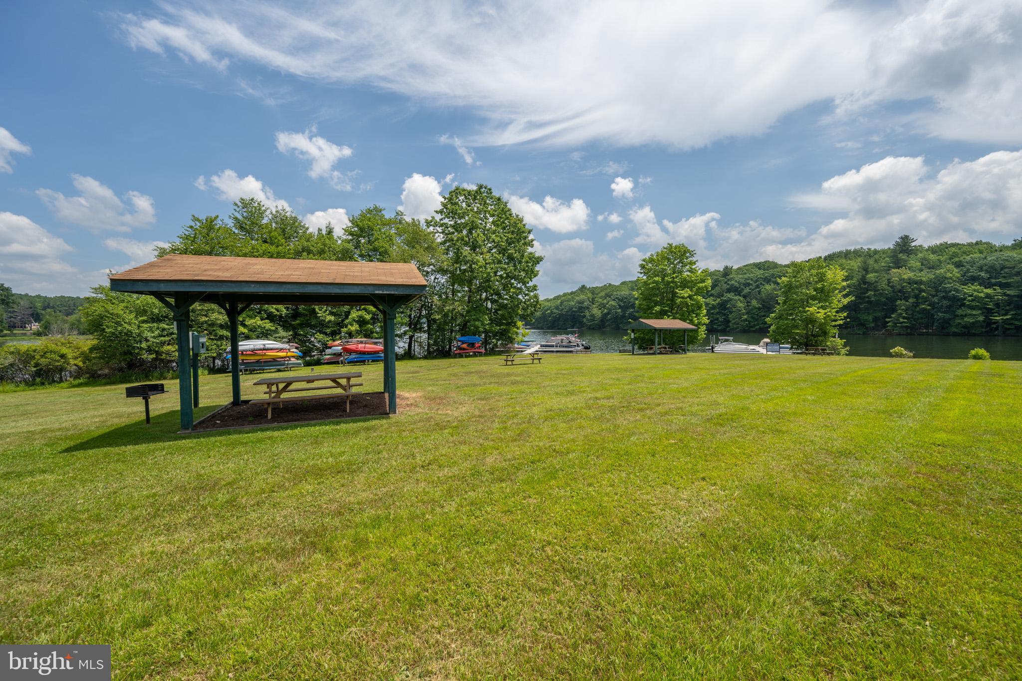 PARADISE RIDGE - Land