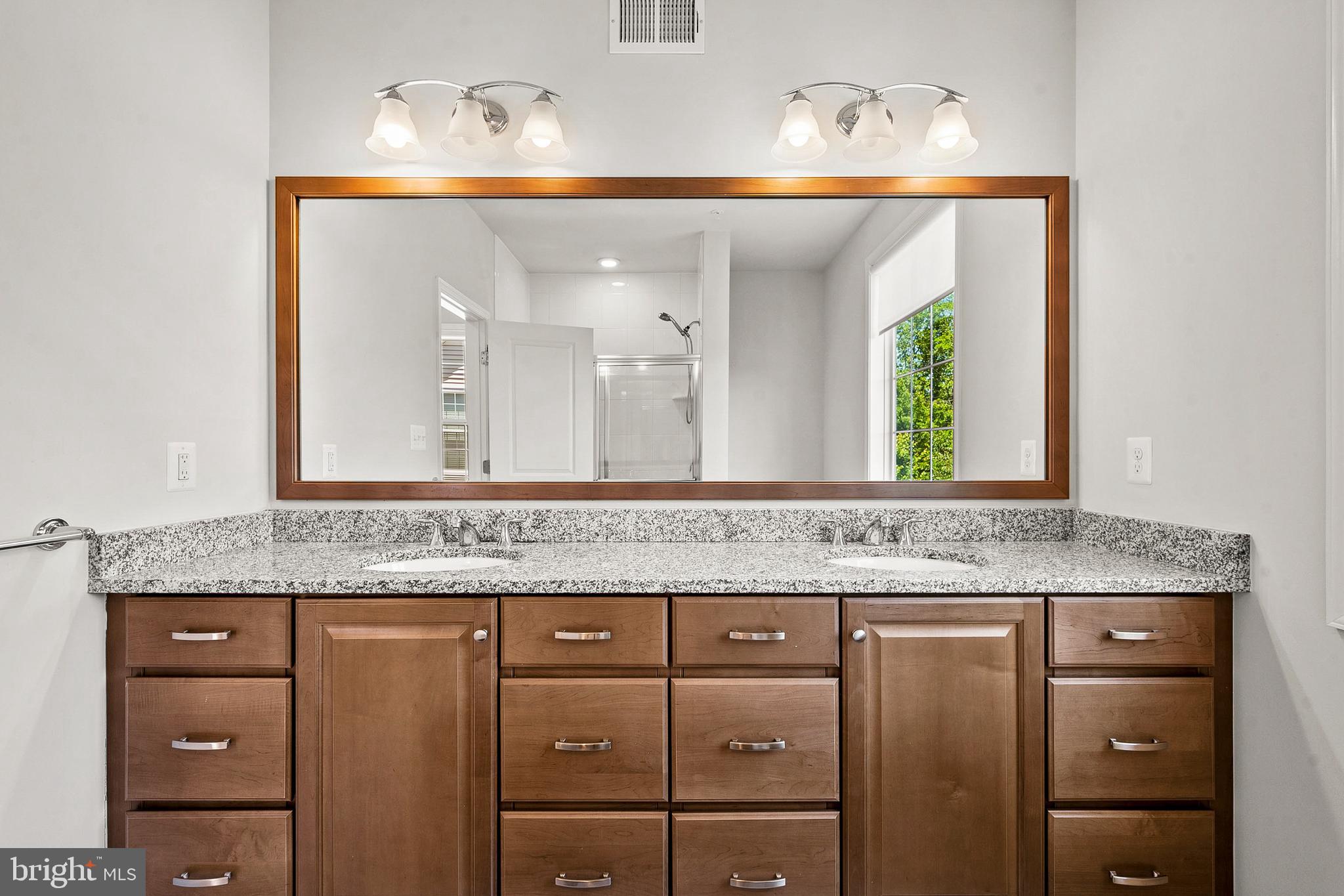 RIDGES AT LOUDOUN VALLEY - Residential