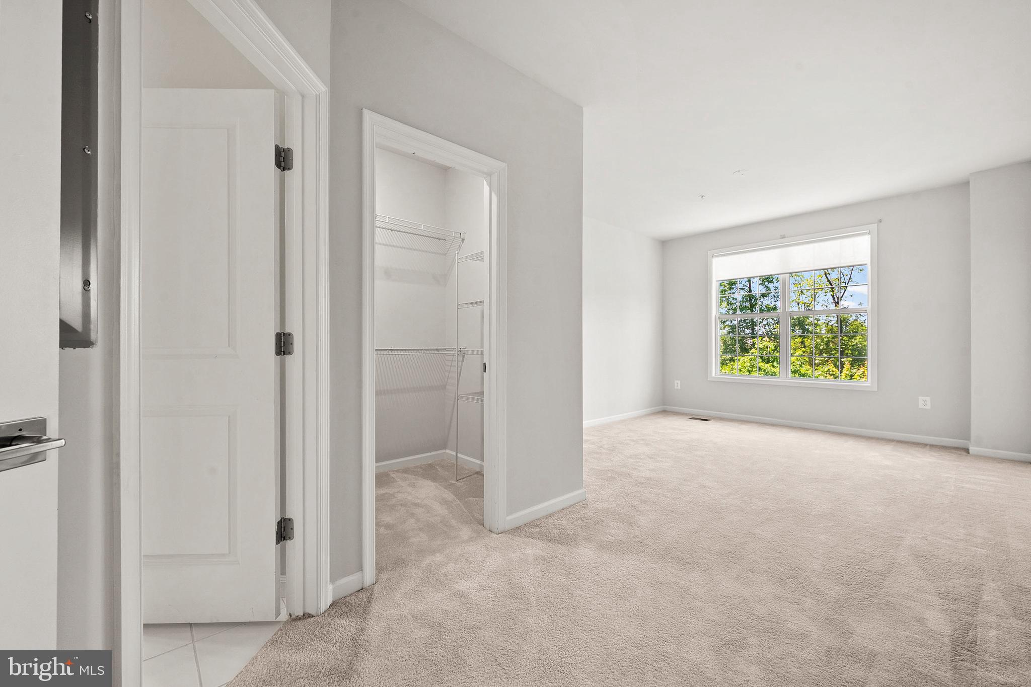 RIDGES AT LOUDOUN VALLEY - Residential