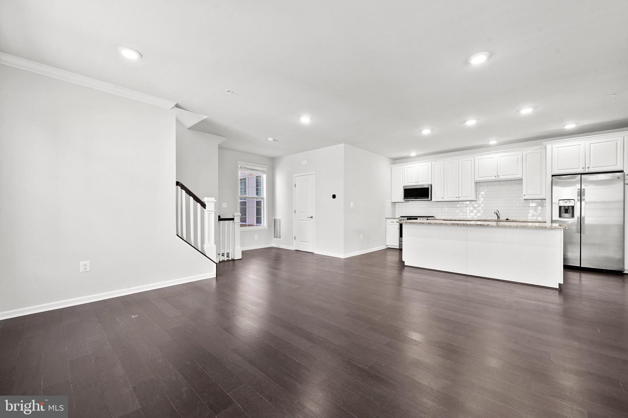 RIDGES AT LOUDOUN VALLEY - Residential