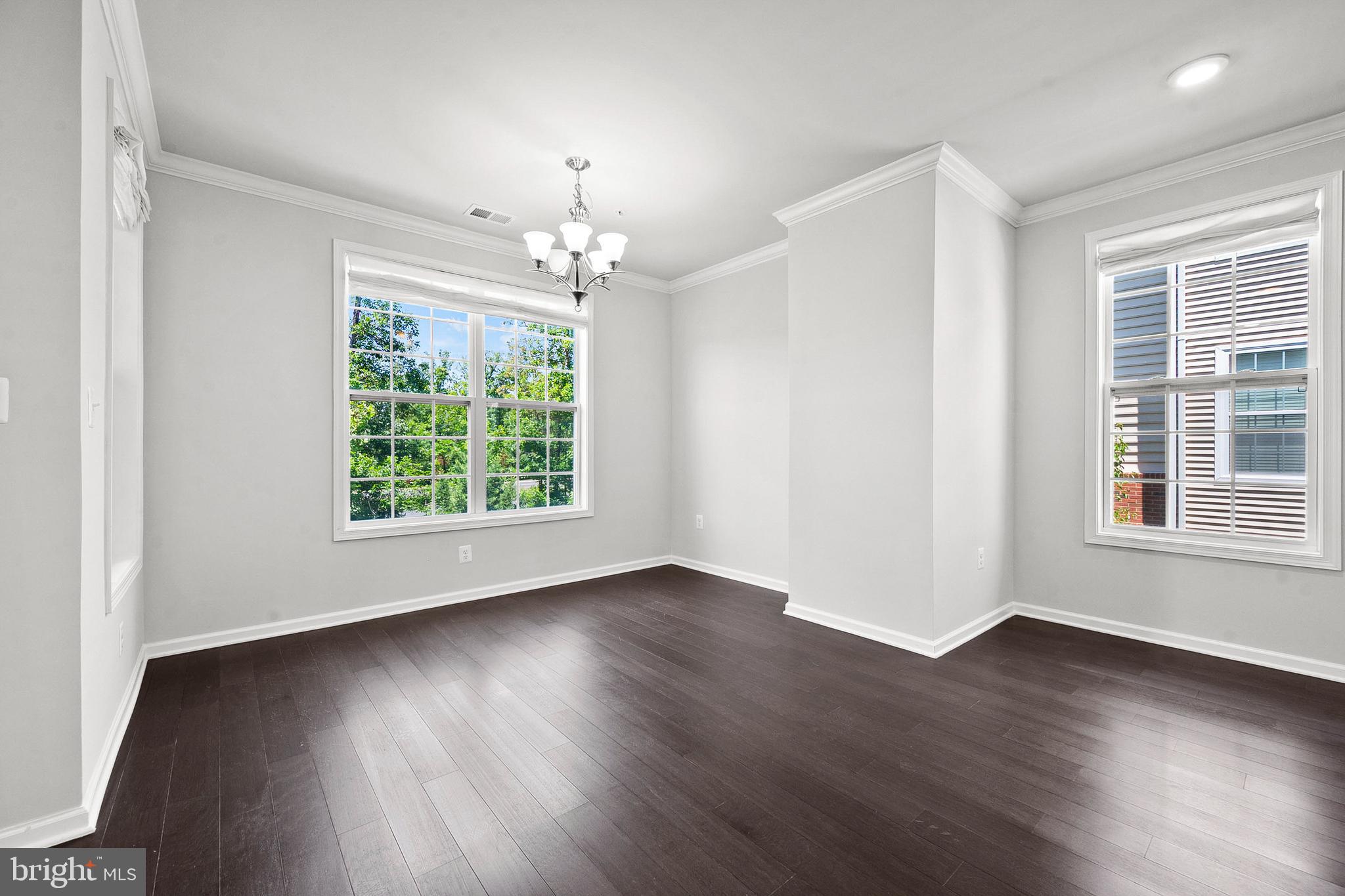 RIDGES AT LOUDOUN VALLEY - Residential