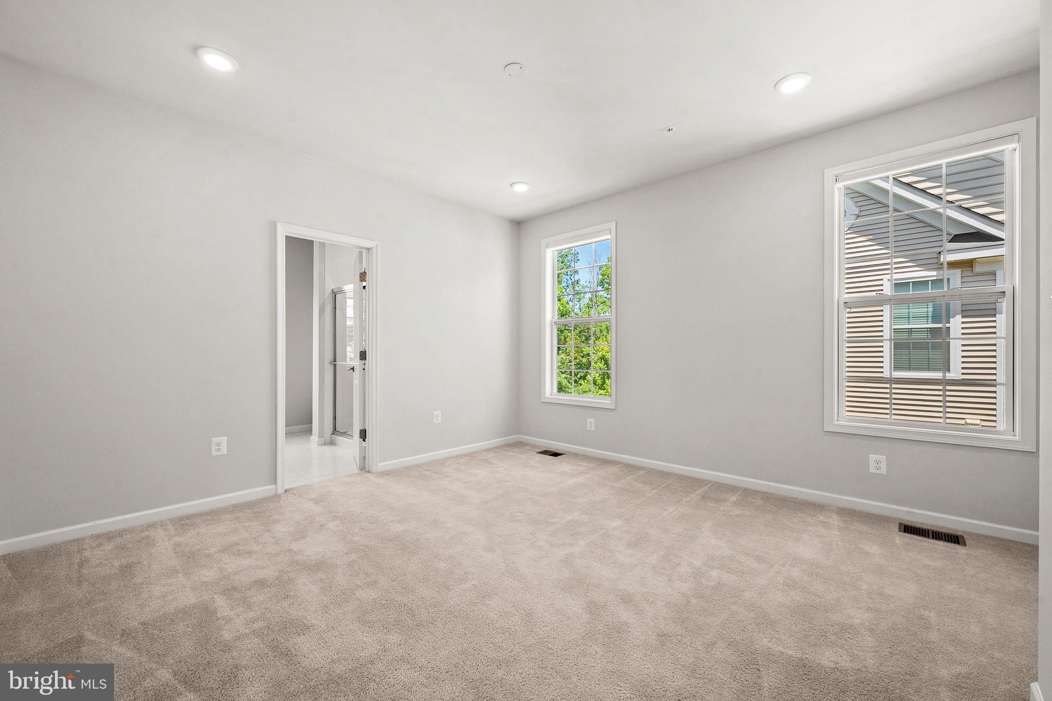 RIDGES AT LOUDOUN VALLEY - Residential