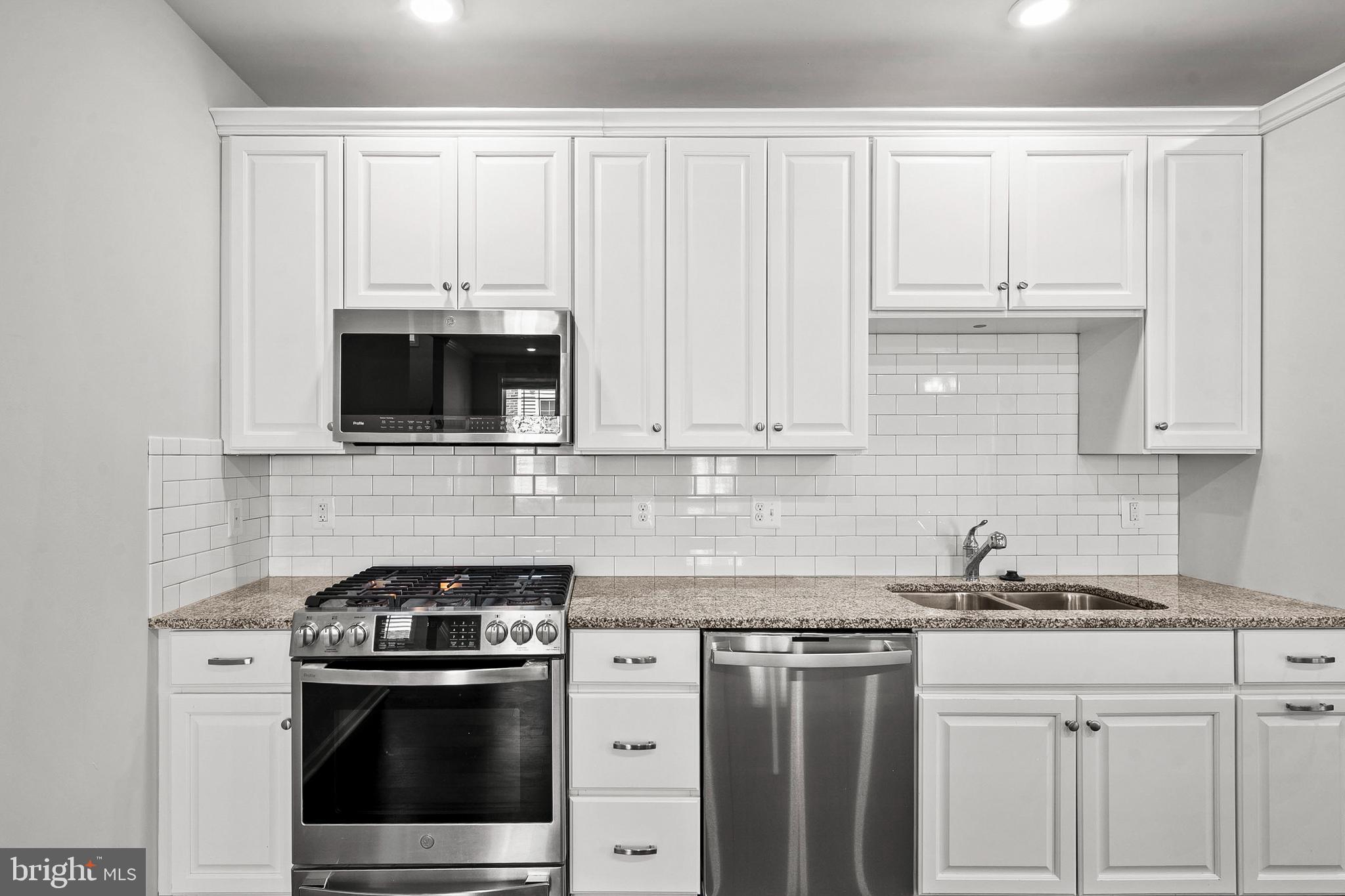 RIDGES AT LOUDOUN VALLEY - Residential