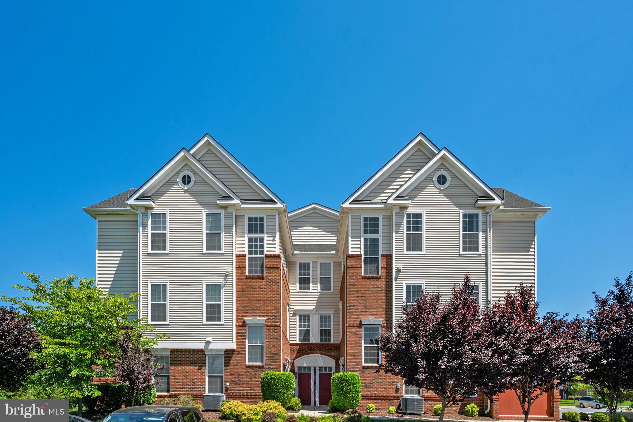 RIDGES AT LOUDOUN VALLEY - Residential