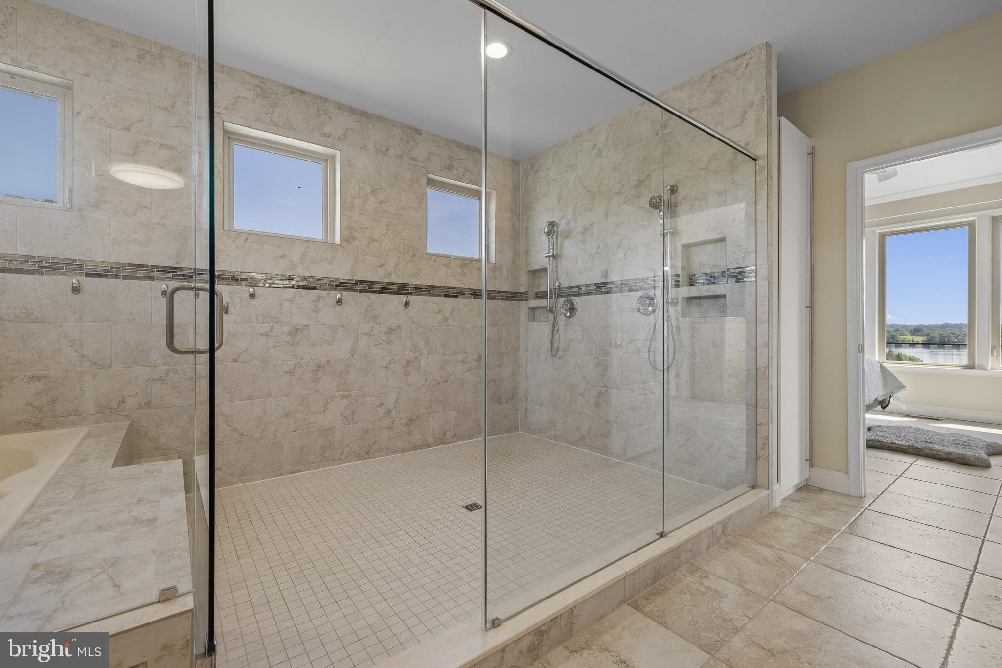 STONEWALL ESTATES - Residential