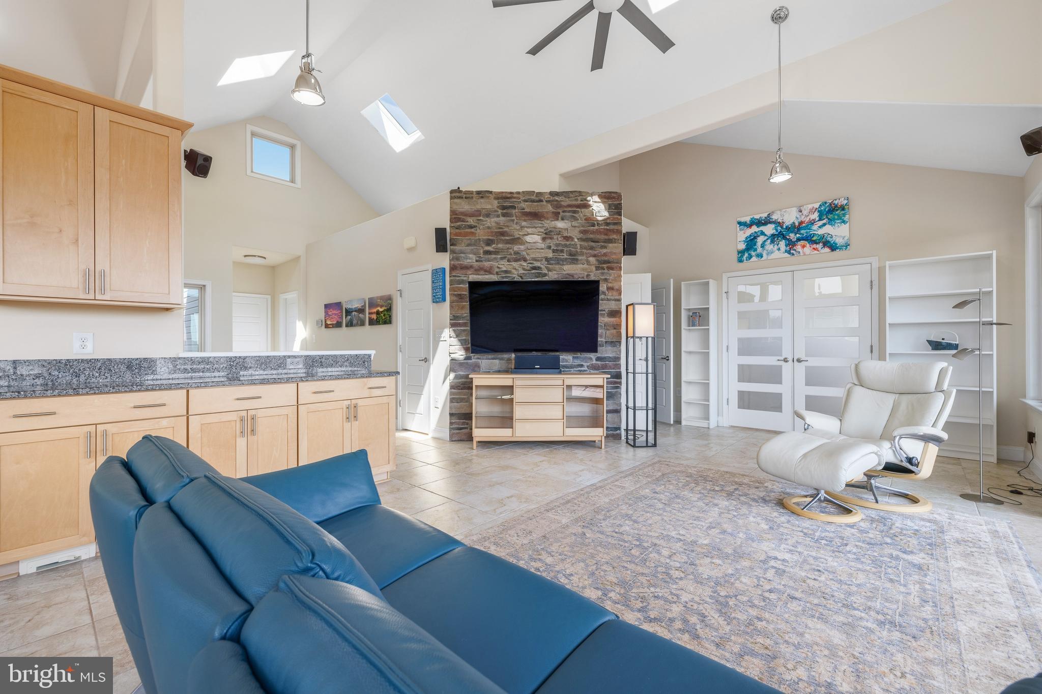 STONEWALL ESTATES - Residential