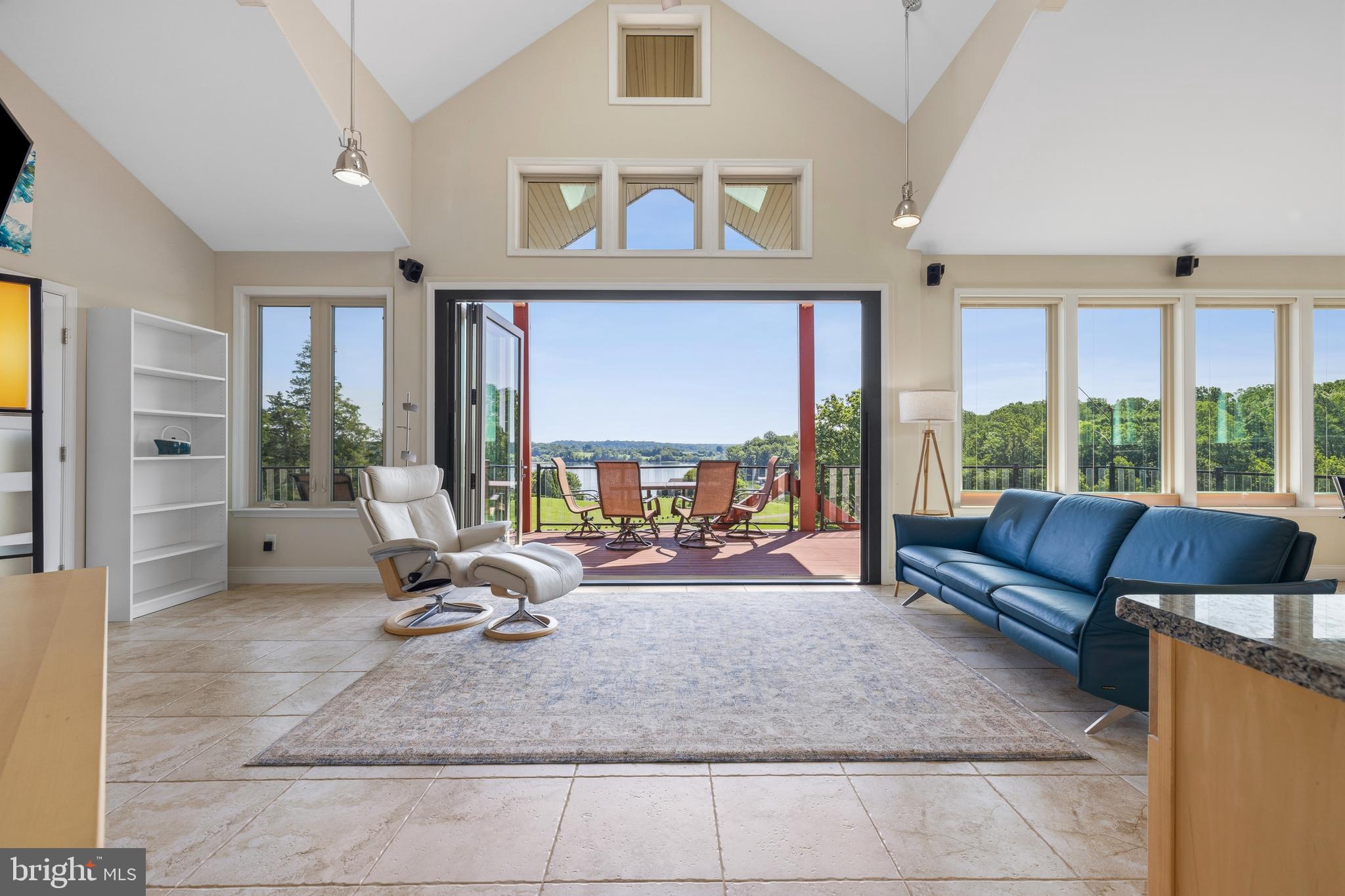 STONEWALL ESTATES - Residential