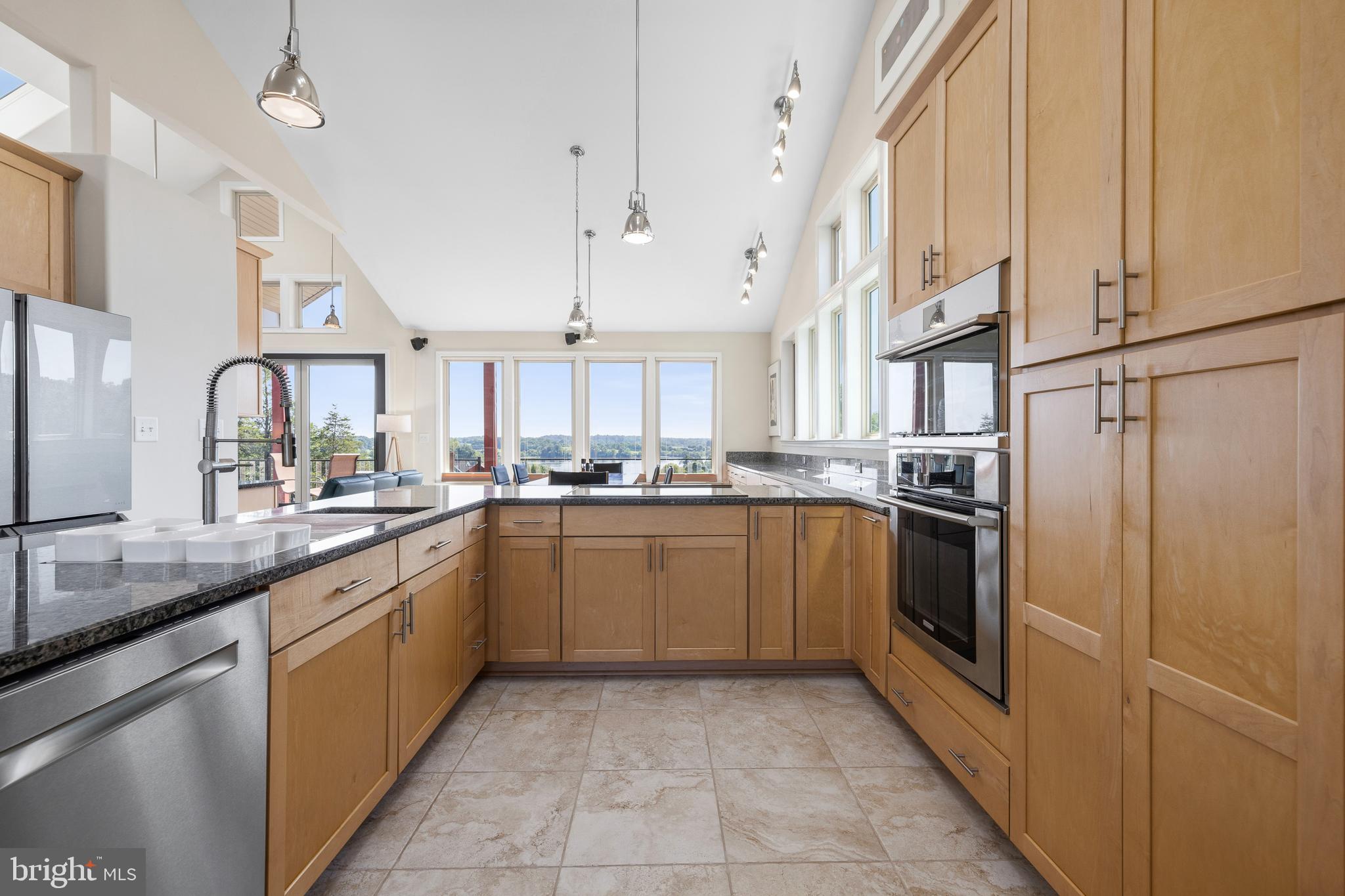 STONEWALL ESTATES - Residential