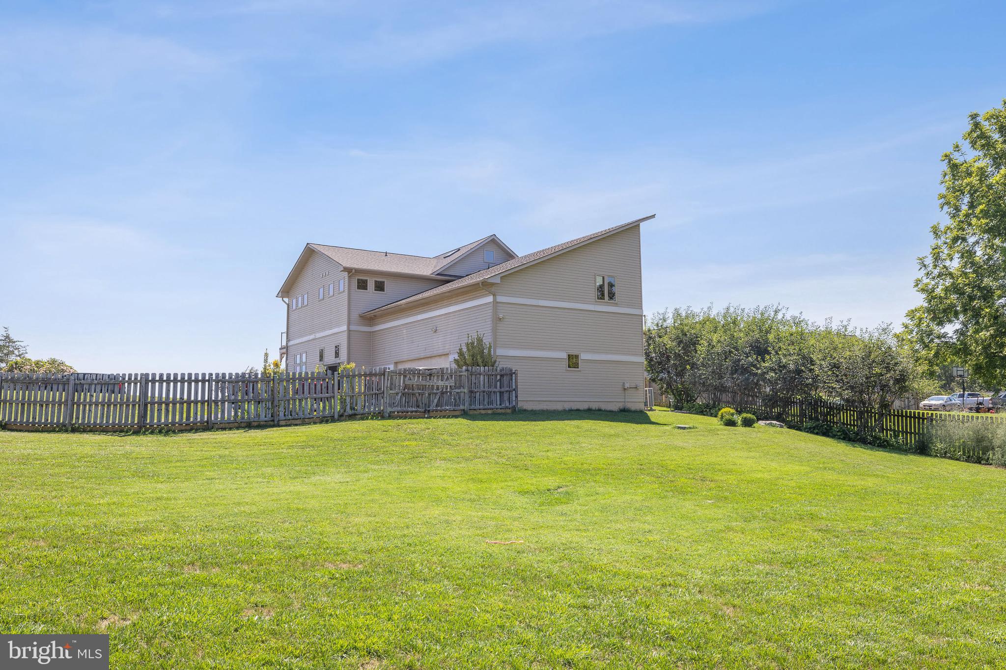 STONEWALL ESTATES - Residential