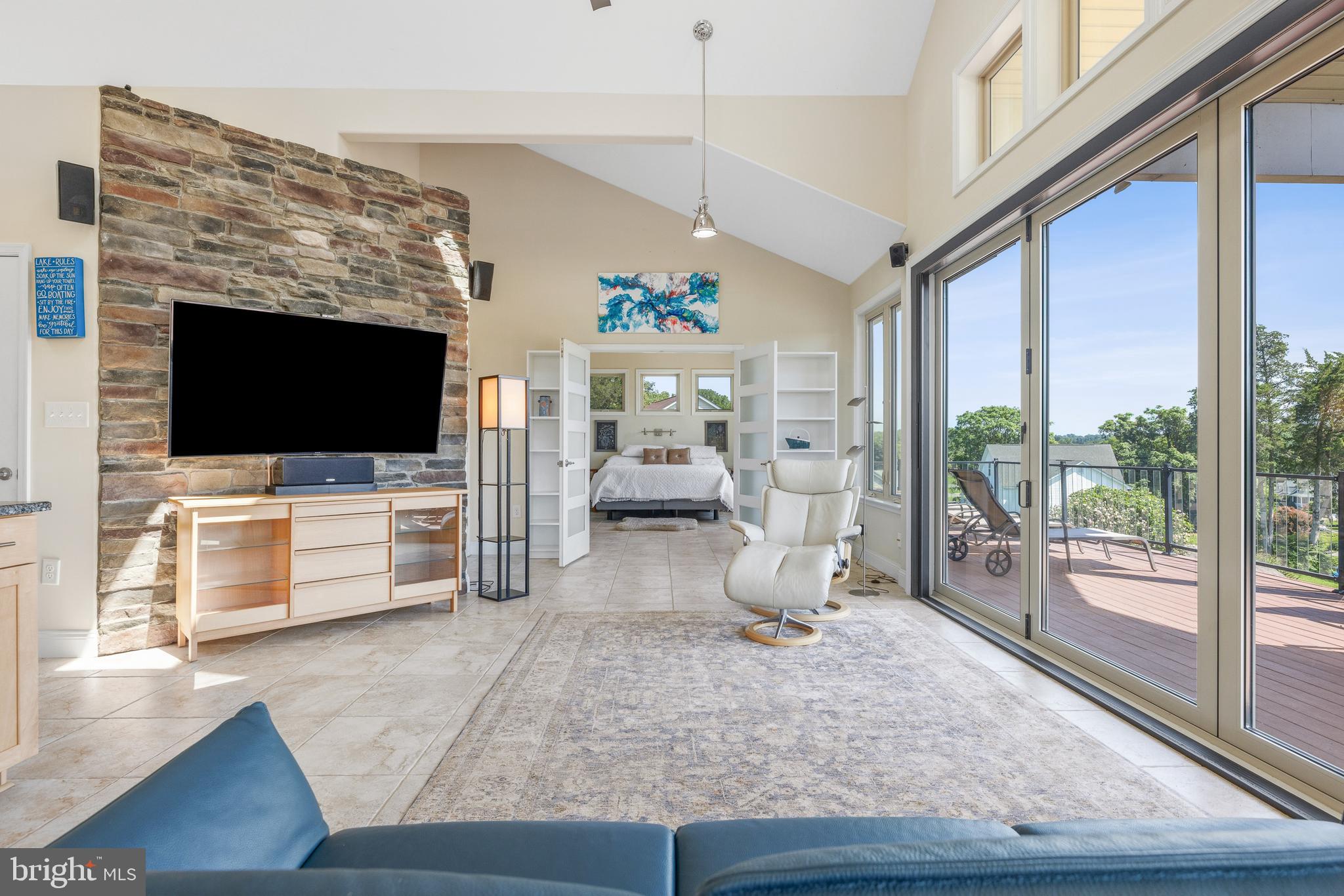 STONEWALL ESTATES - Residential