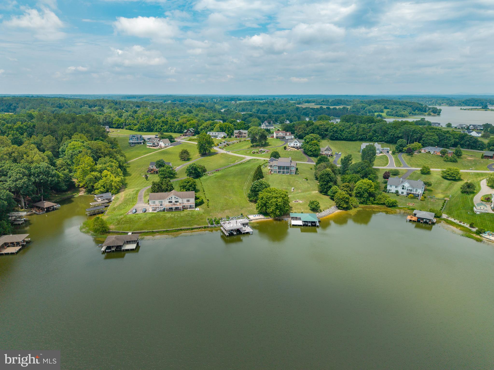 STONEWALL ESTATES - Residential