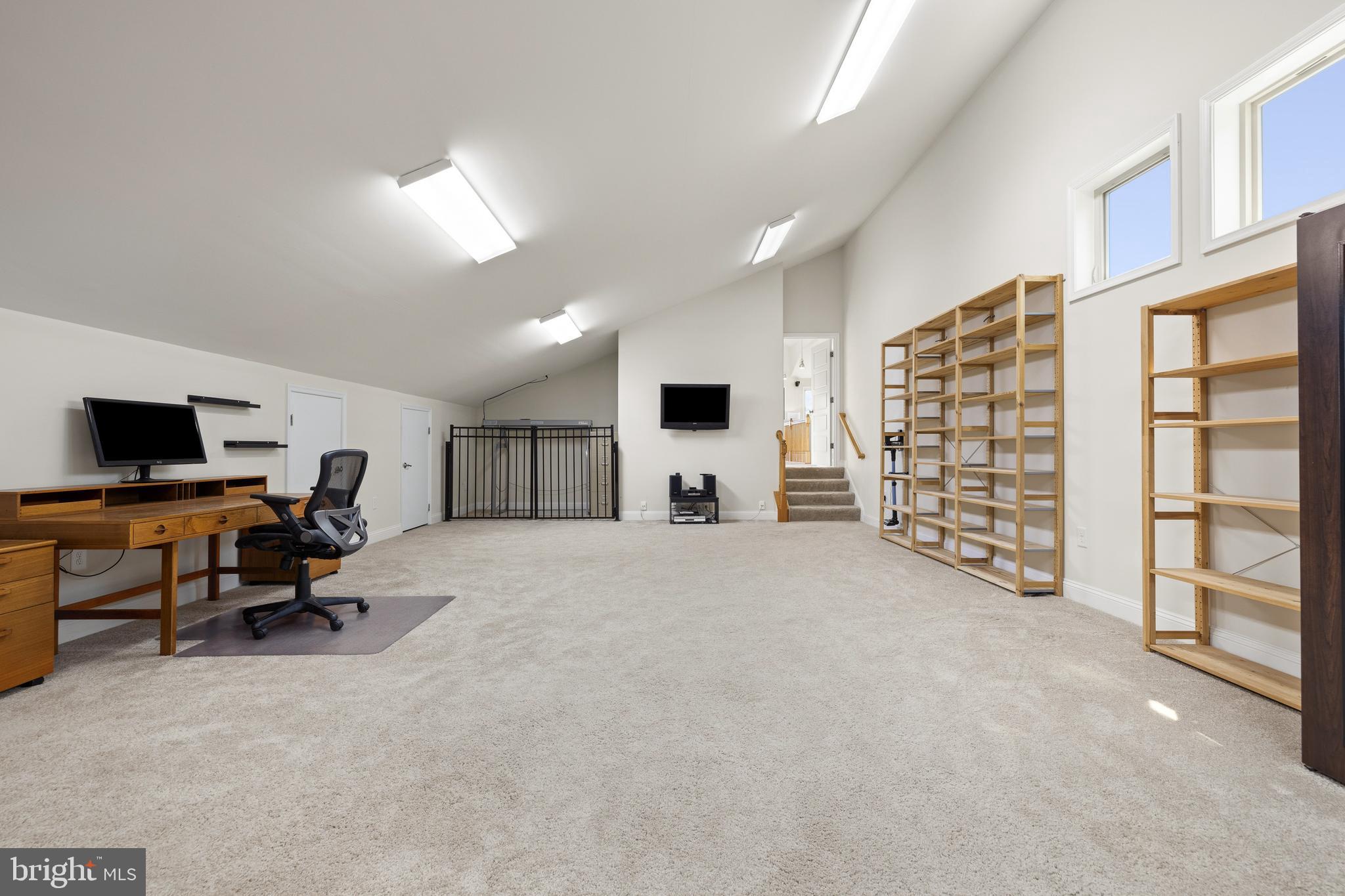 STONEWALL ESTATES - Residential
