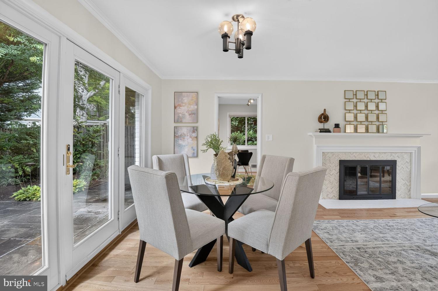 FAIRWAY HILLS - Residential