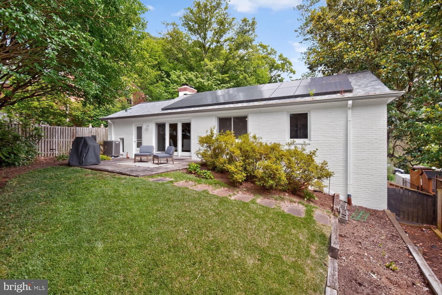 FAIRWAY HILLS - Residential