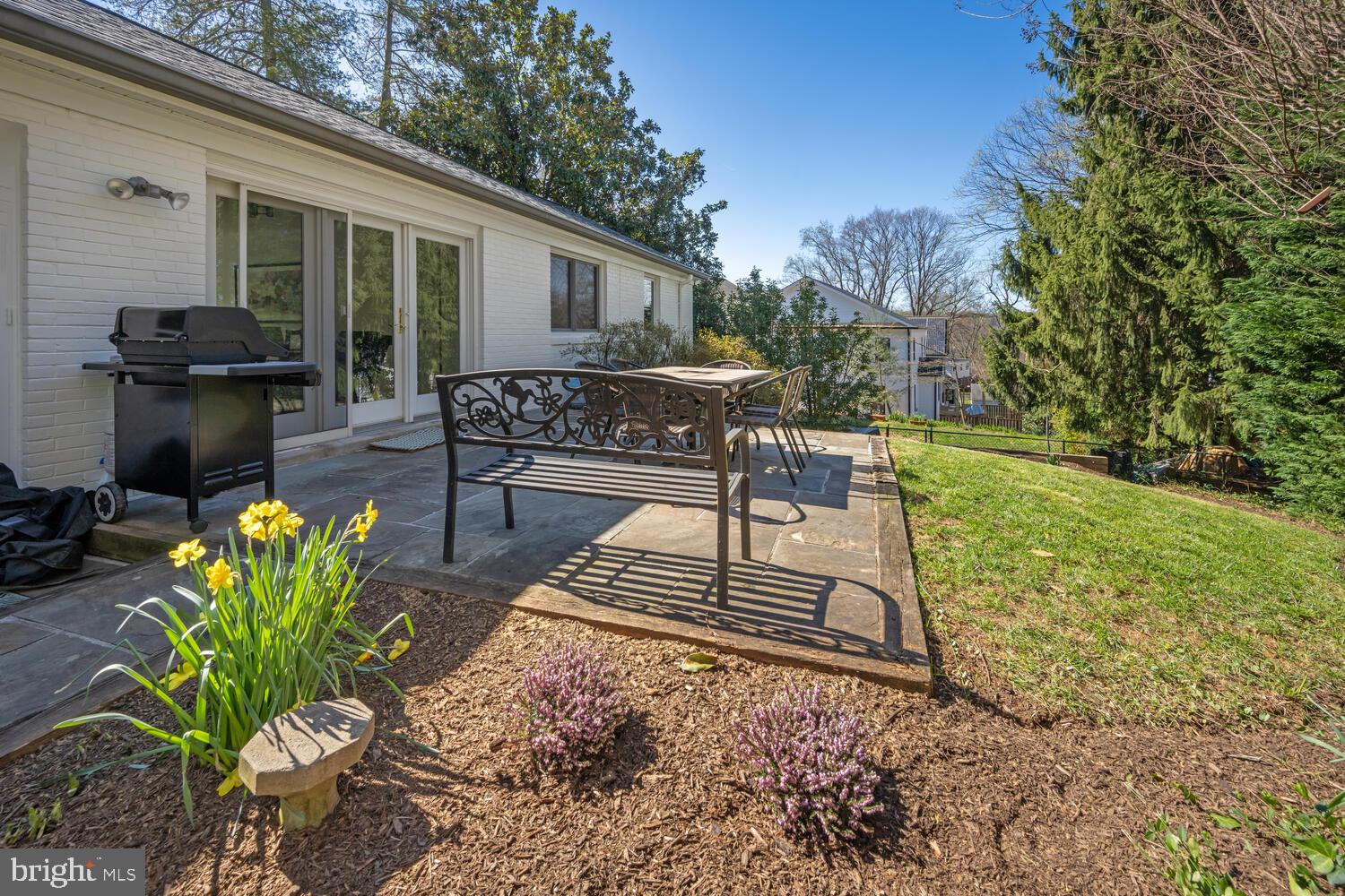 FAIRWAY HILLS - Residential