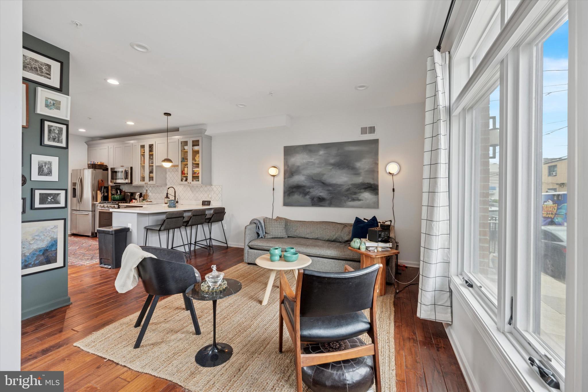 POINT BREEZE - Residential Lease