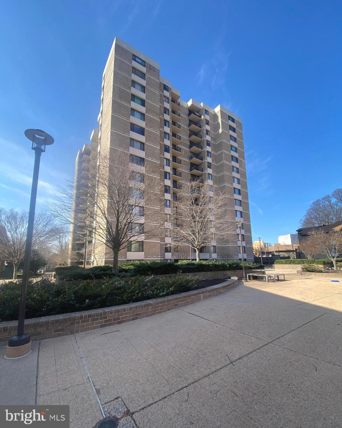 AMERICANA CENTRE - Residential