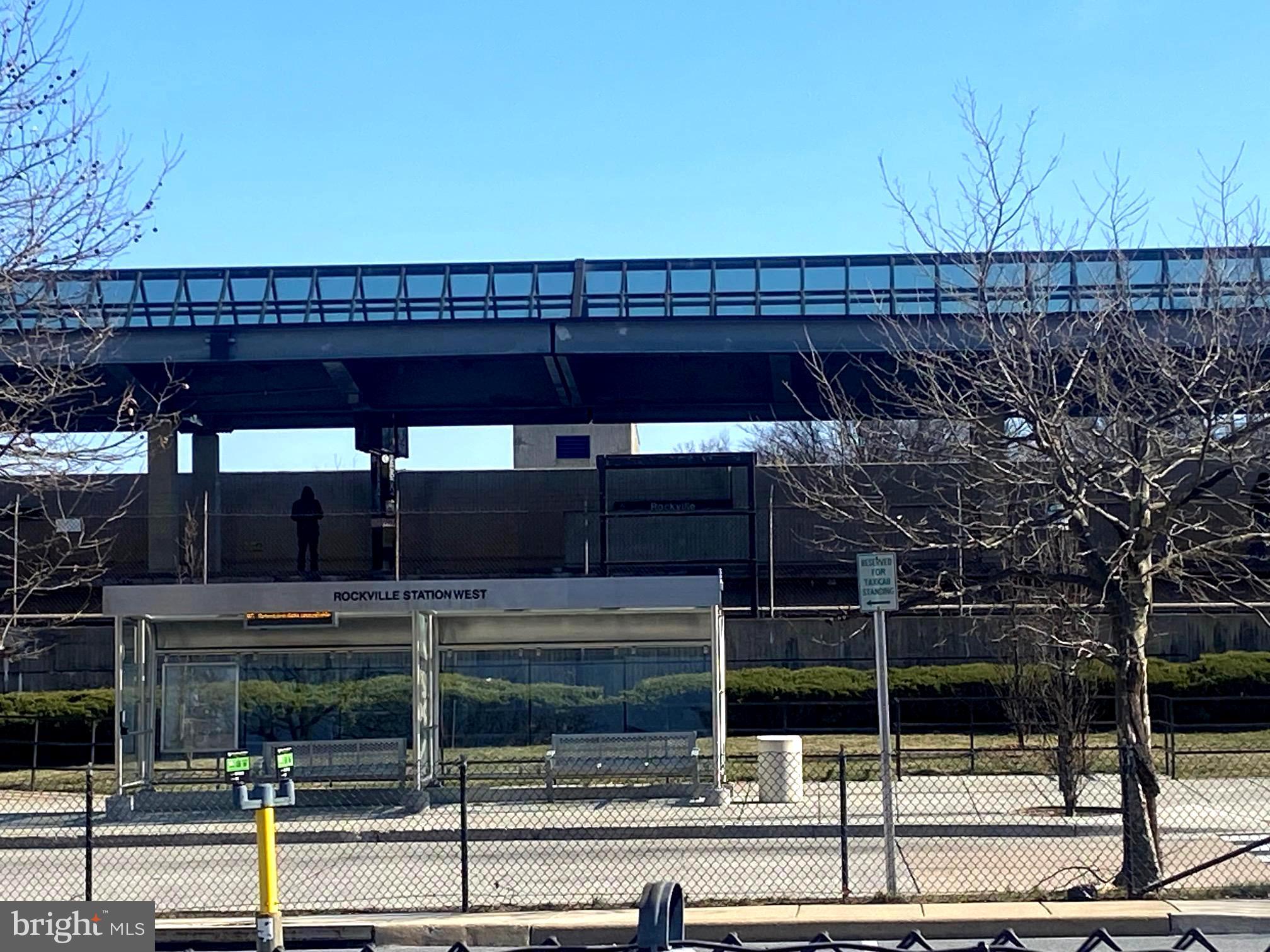 AMERICANA CENTRE - Residential