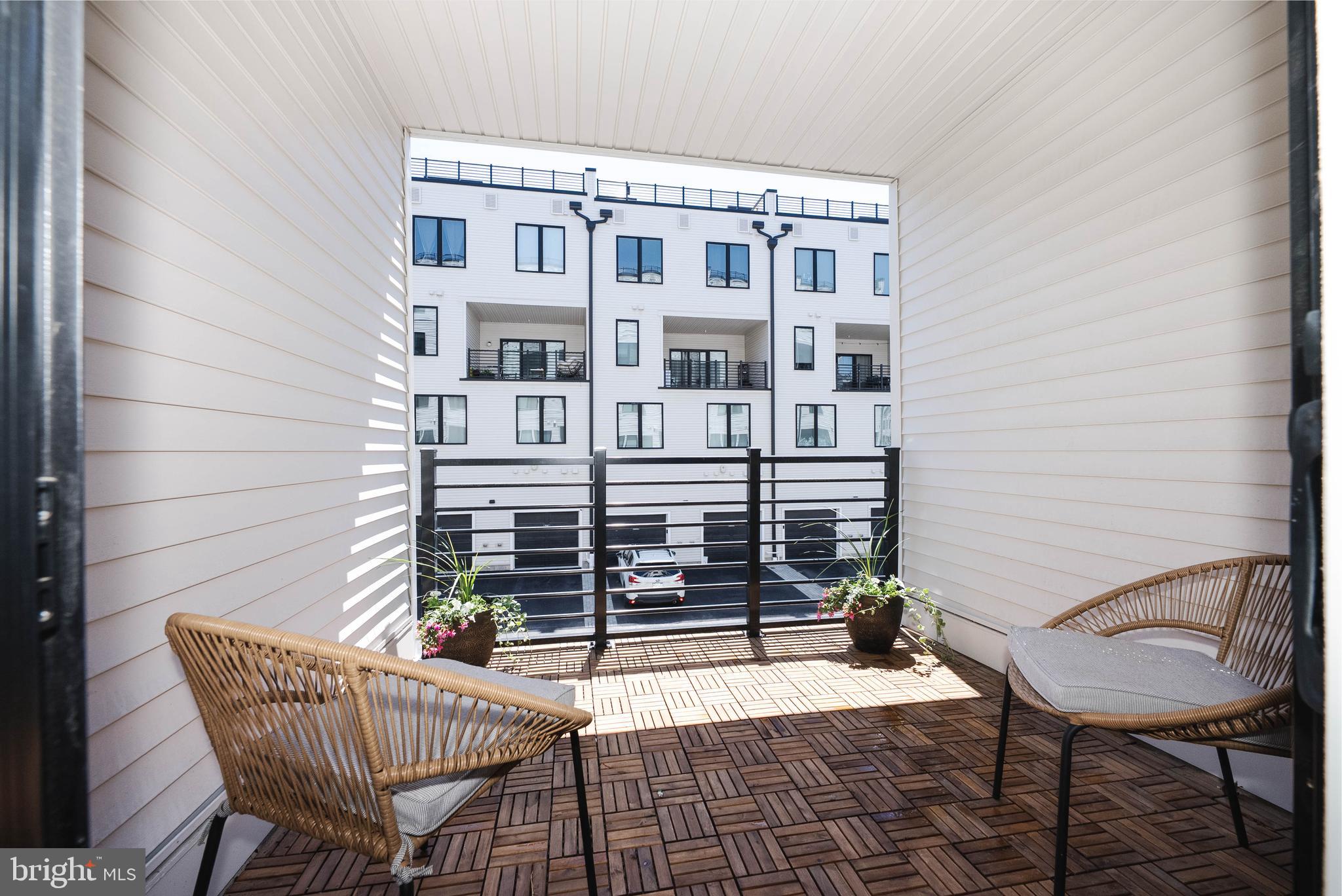 OVERLOOK AT TOWN CENTER - Residential