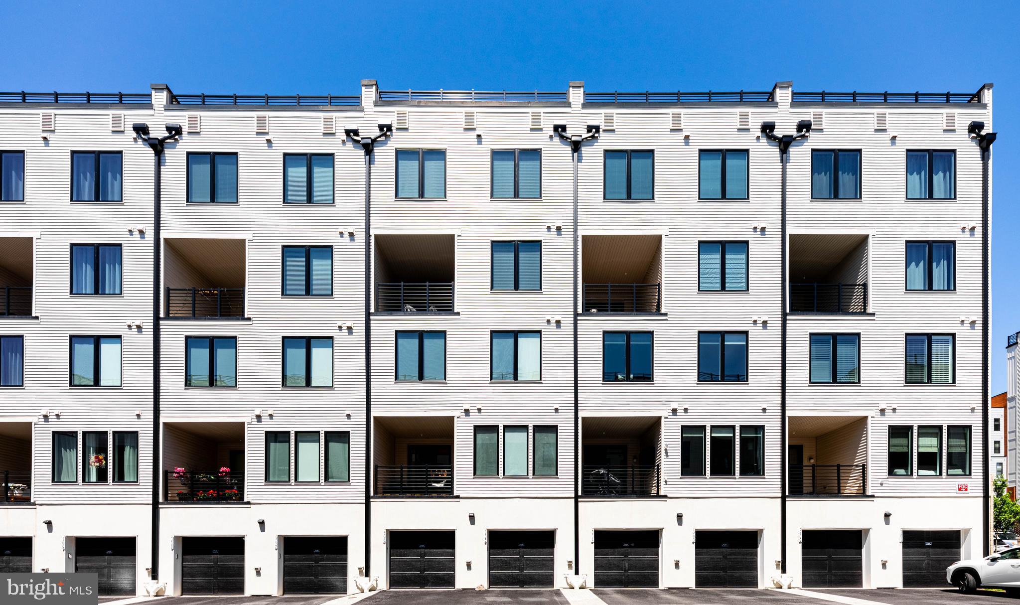 OVERLOOK AT TOWN CENTER - Residential