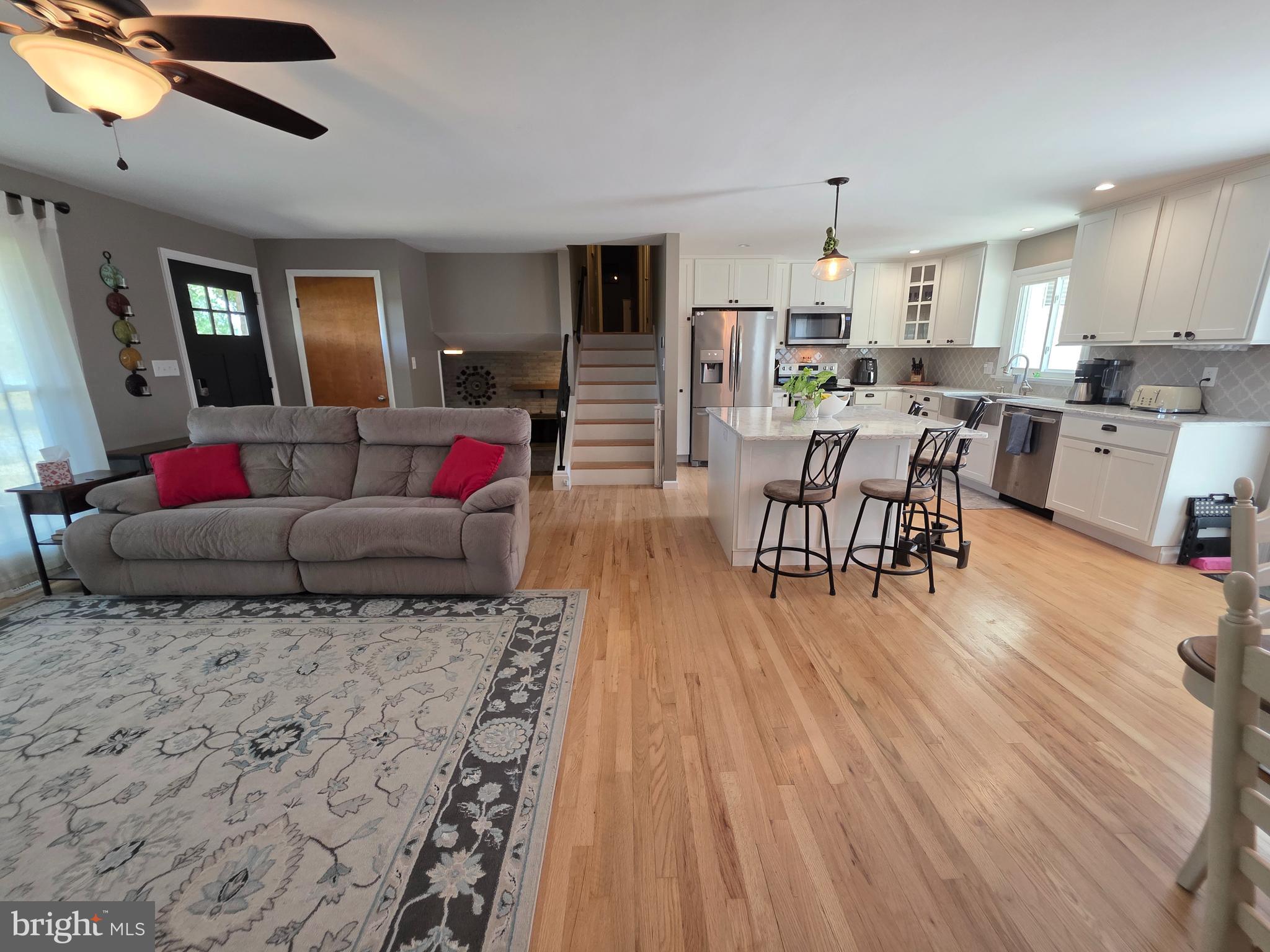 CEDAR CLIFF MANOR - Residential