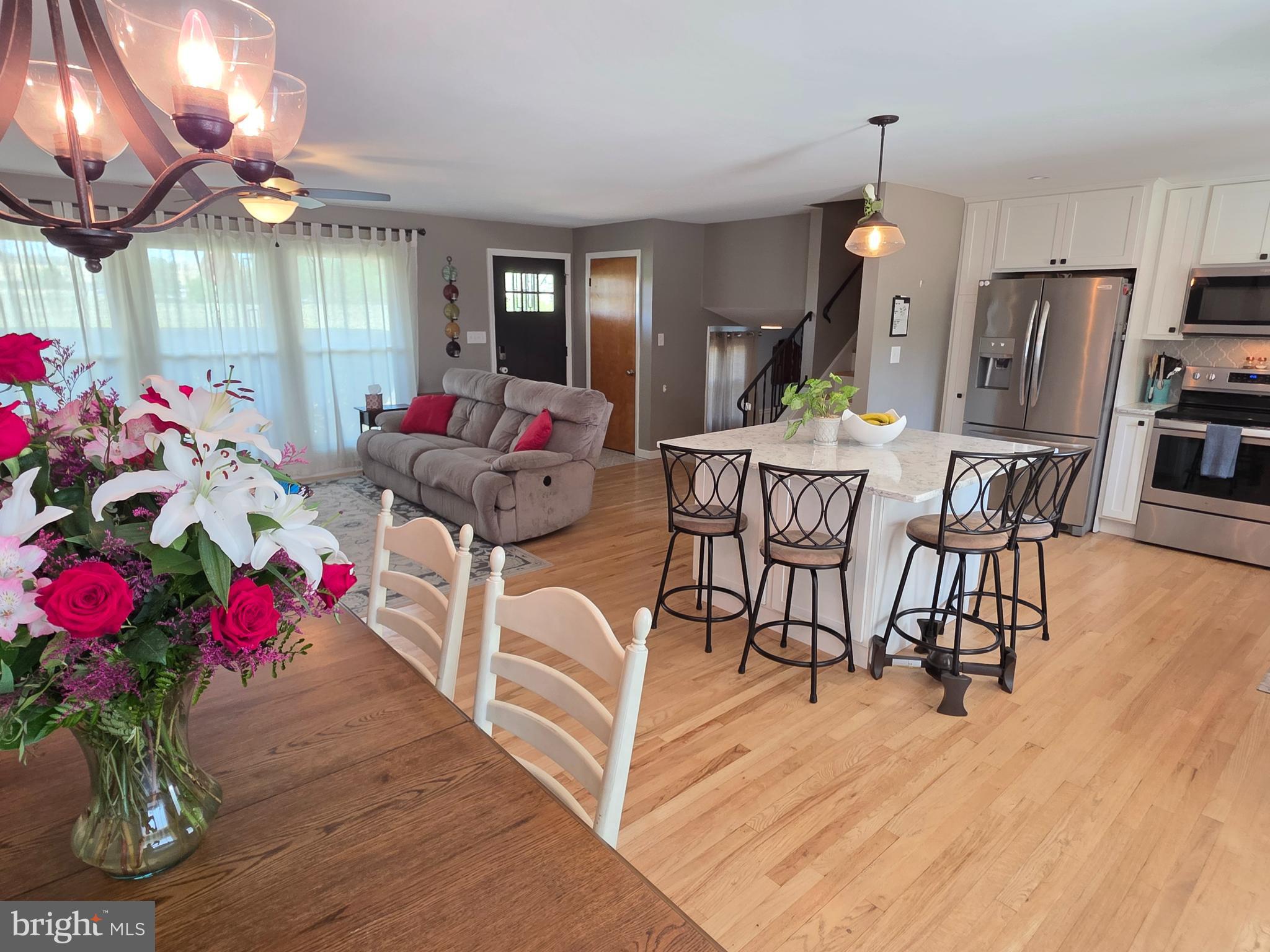 CEDAR CLIFF MANOR - Residential
