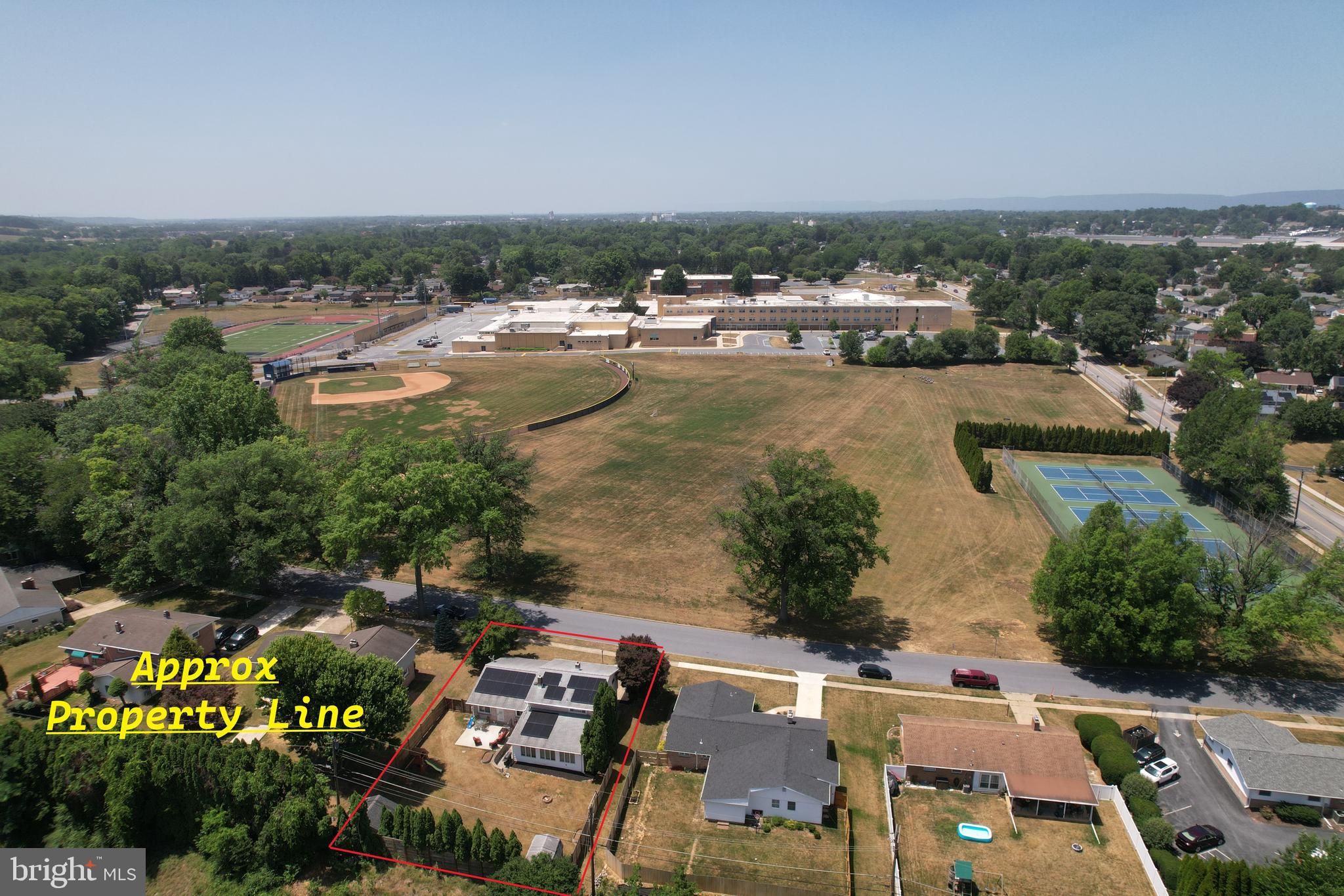 CEDAR CLIFF MANOR - Residential
