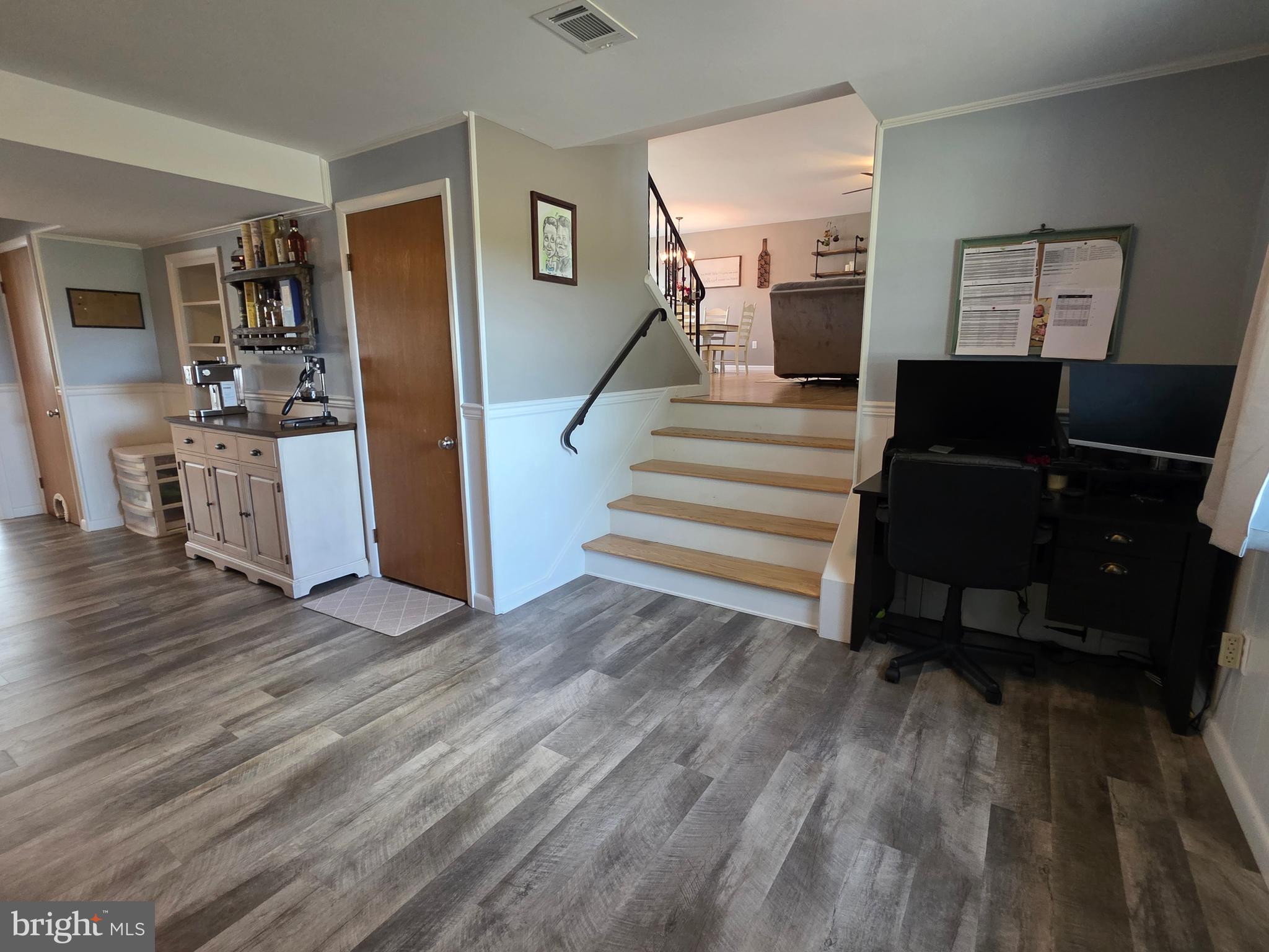 CEDAR CLIFF MANOR - Residential