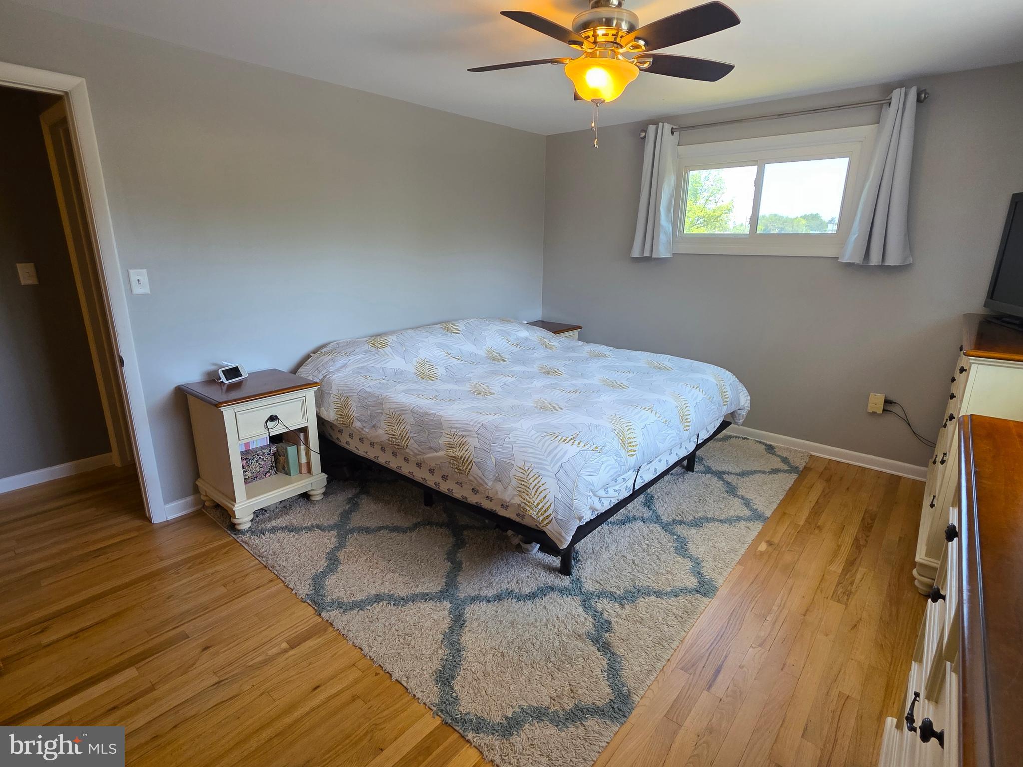 CEDAR CLIFF MANOR - Residential