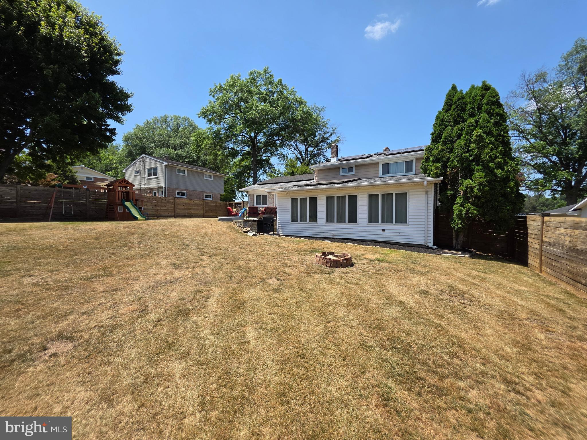CEDAR CLIFF MANOR - Residential