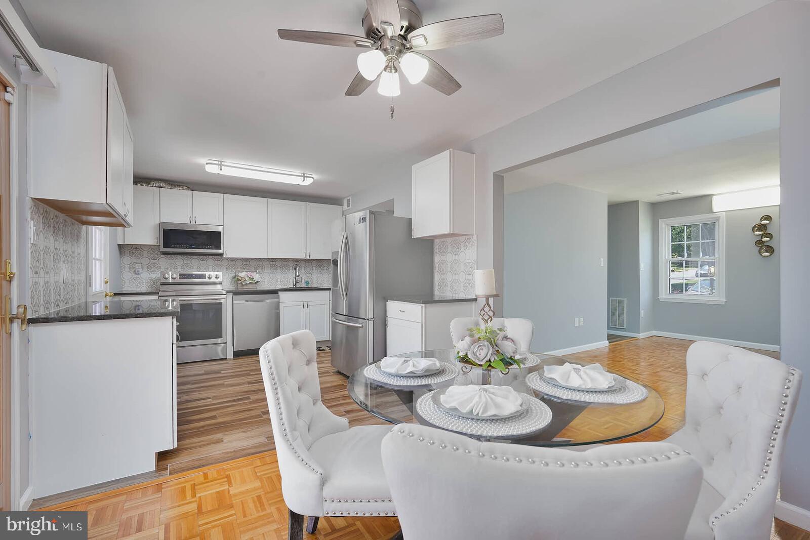 ROCKSHIRE TOWNHOMES - Residential