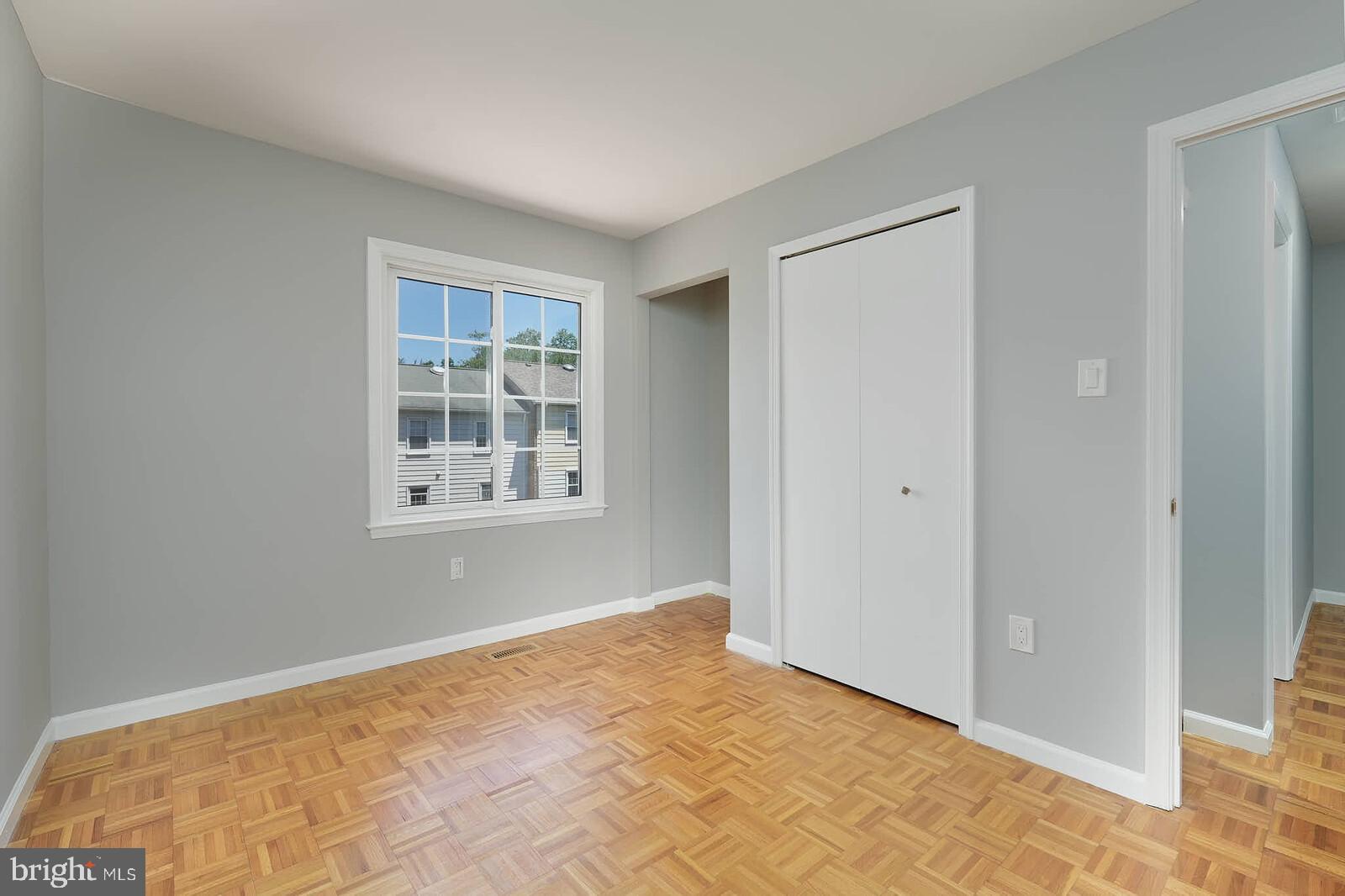 ROCKSHIRE TOWNHOMES - Residential