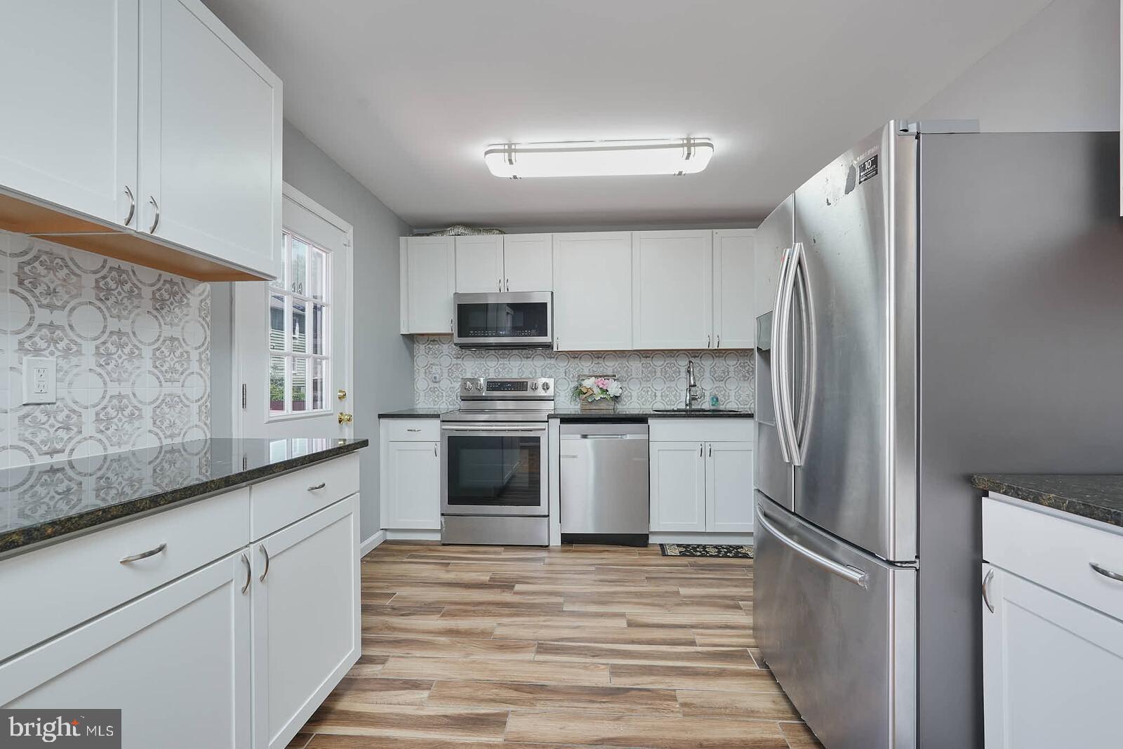 ROCKSHIRE TOWNHOMES - Residential