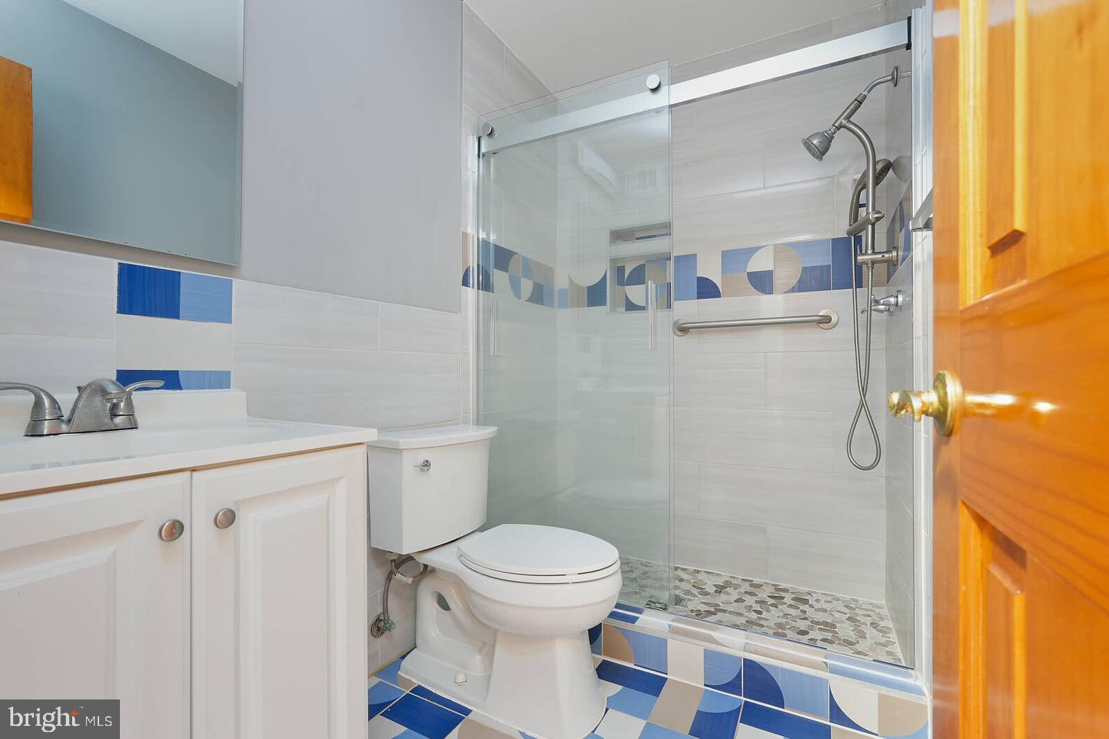 ROCKSHIRE TOWNHOMES - Residential
