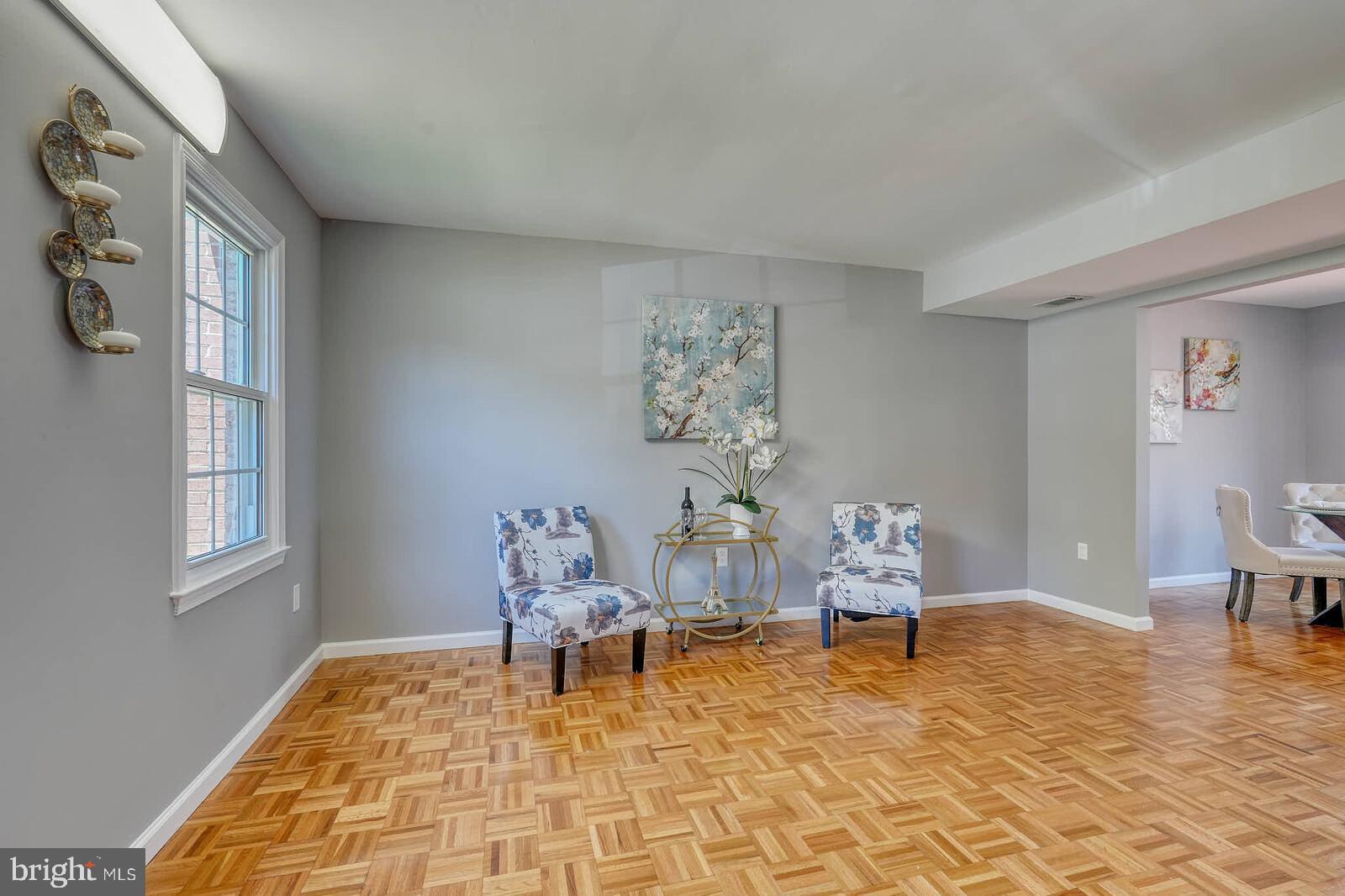 ROCKSHIRE TOWNHOMES - Residential