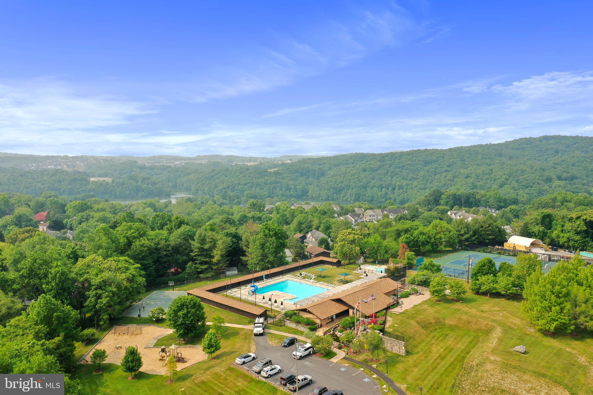 LAKE LINGANORE OAKDALE - Residential