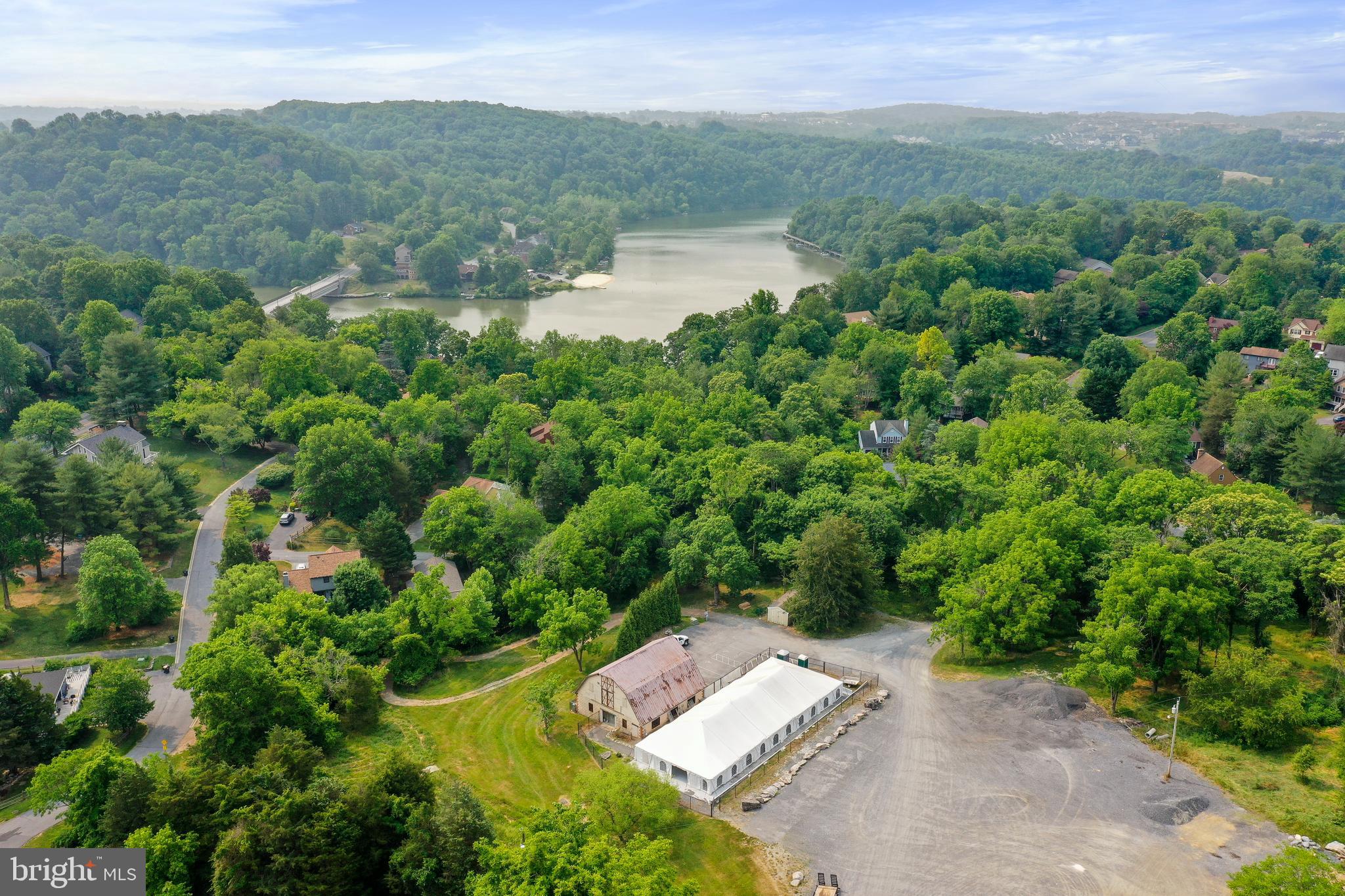LAKE LINGANORE OAKDALE - Residential