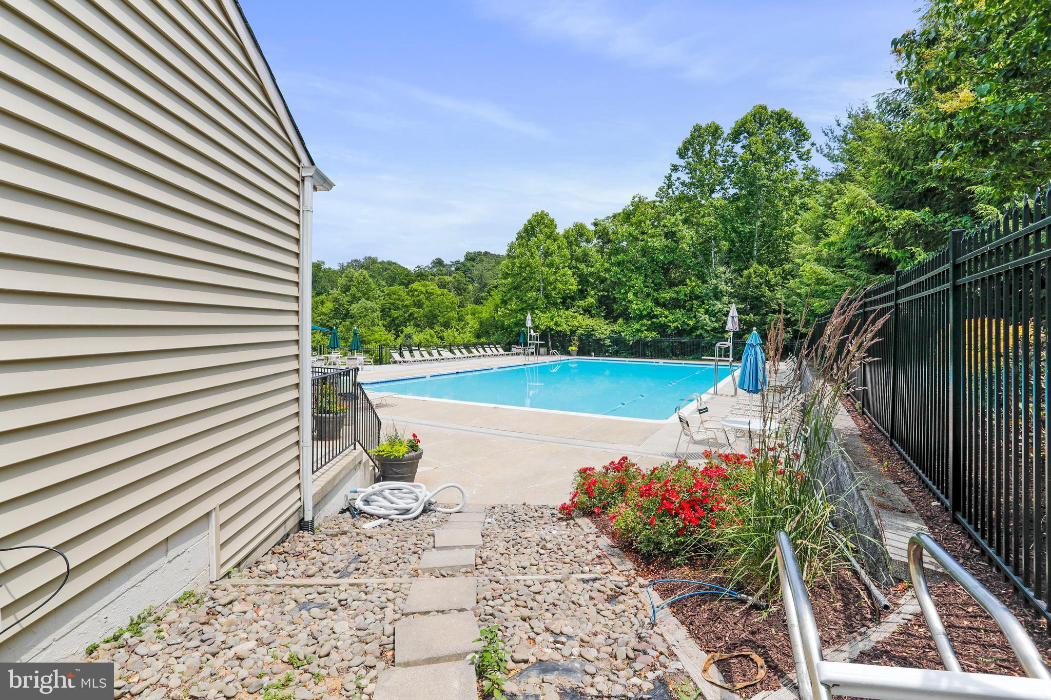LAKE LINGANORE OAKDALE - Residential