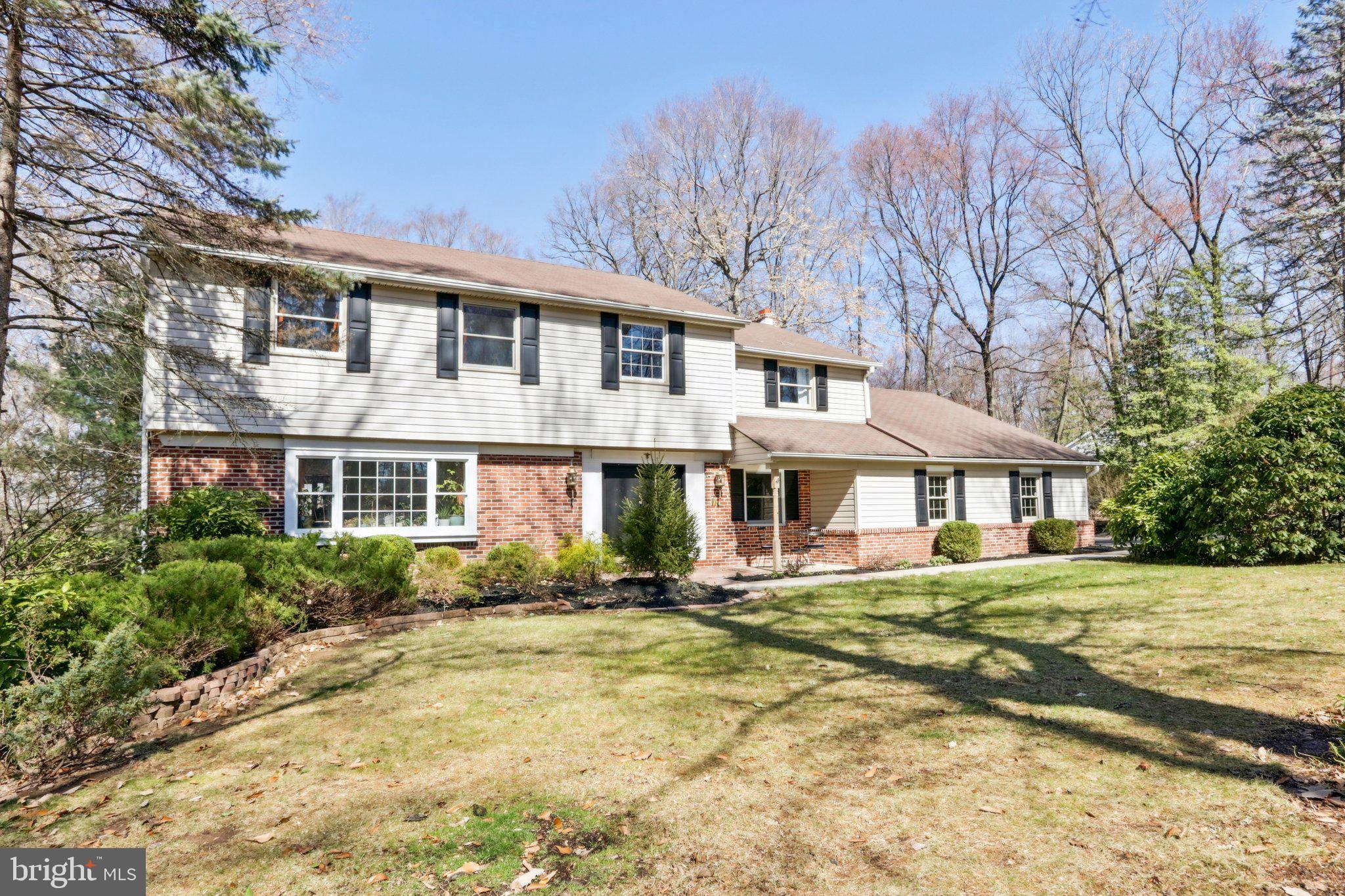 HUNTINGDON VALLEY - Residential
