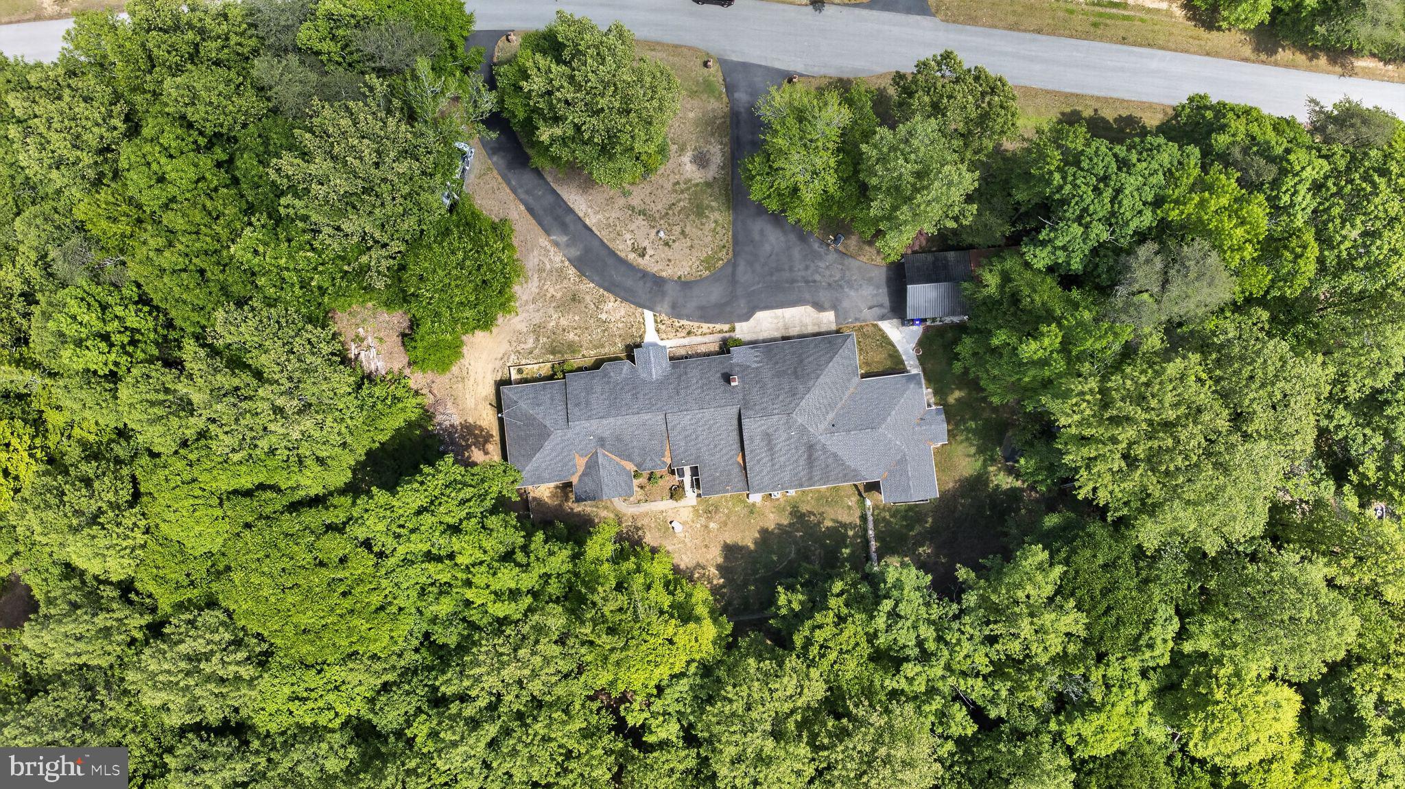 GALLANT GREEN WOODS - Residential