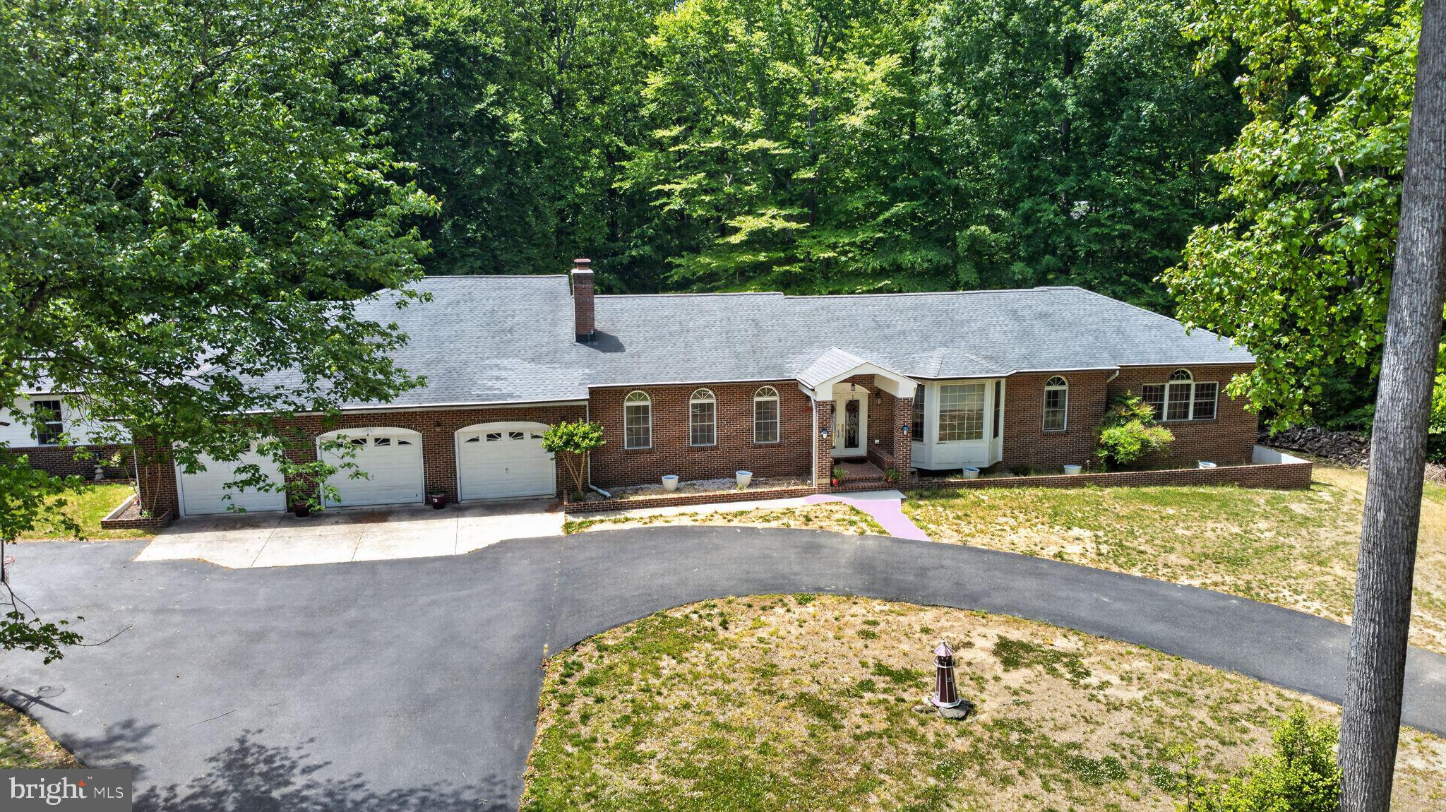 GALLANT GREEN WOODS - Residential