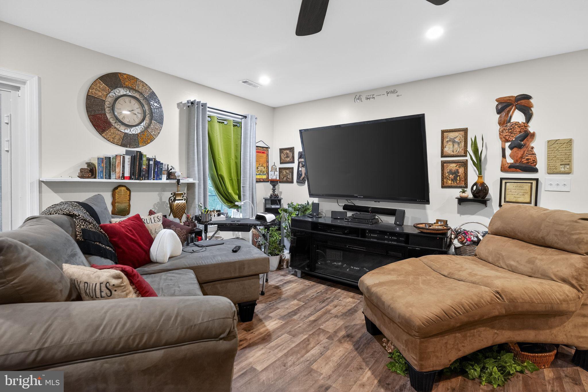 GALLANT GREEN WOODS - Residential