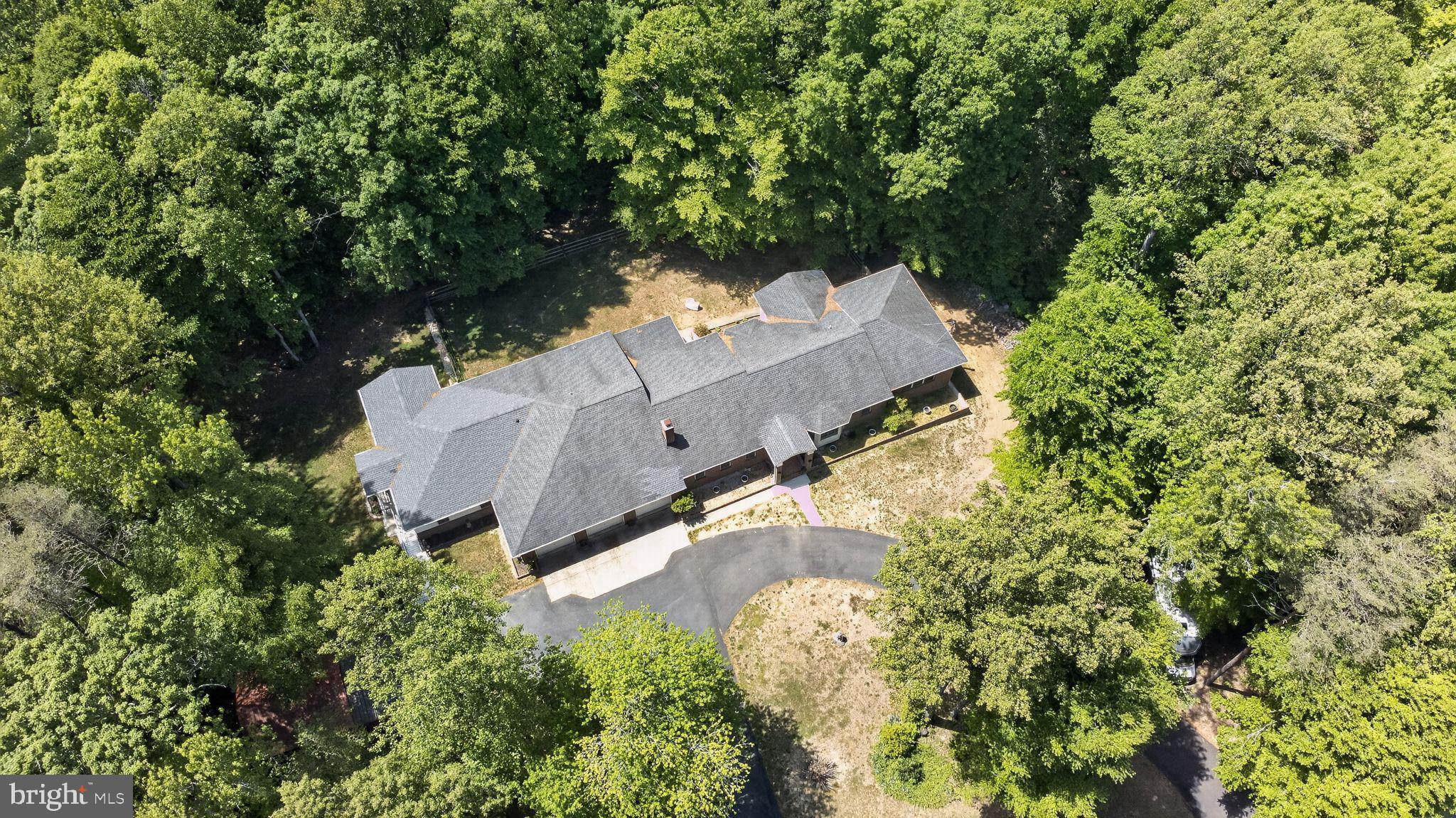 GALLANT GREEN WOODS - Residential