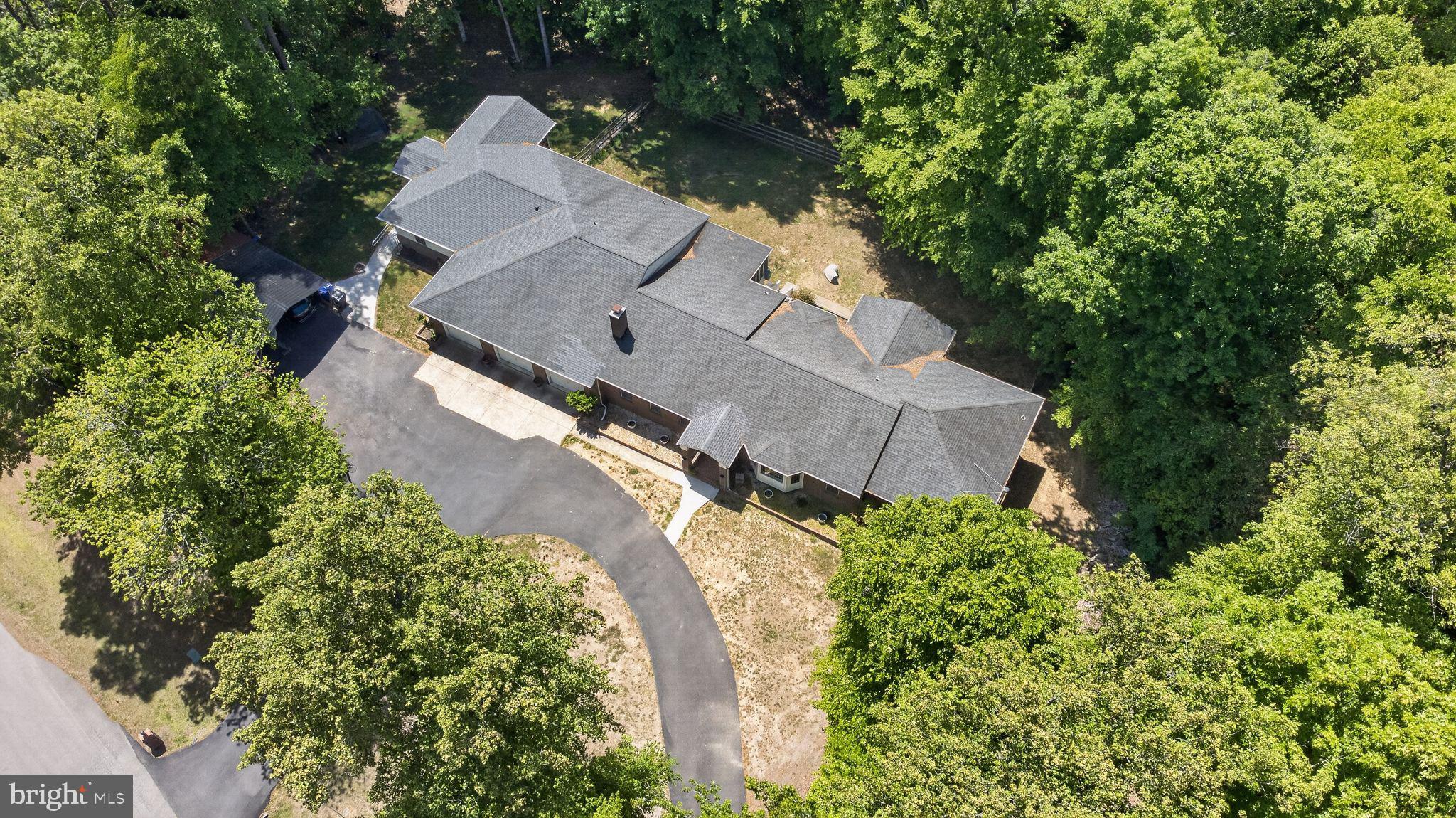 GALLANT GREEN WOODS - Residential