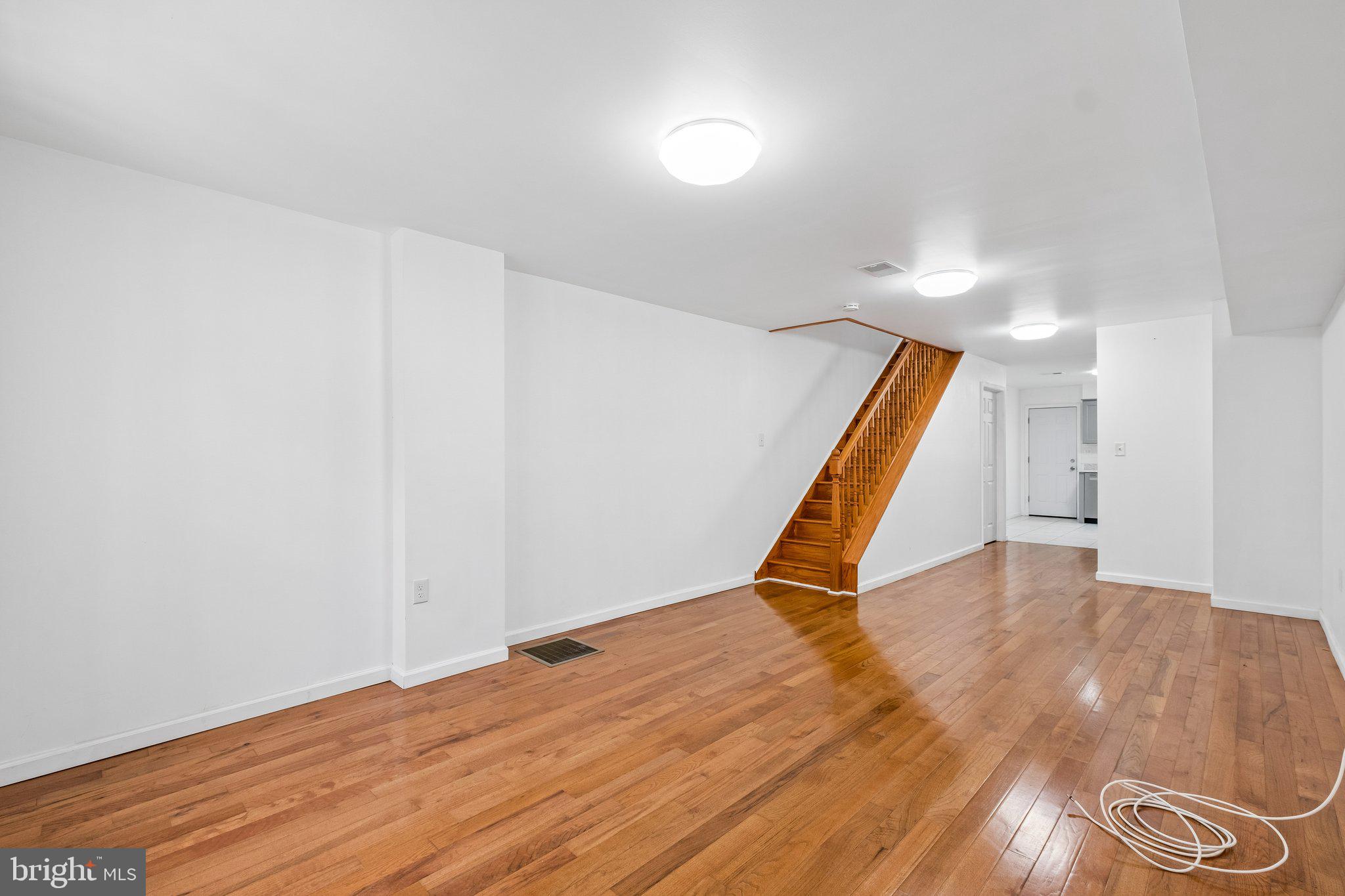 PASSYUNK SQUARE - Residential