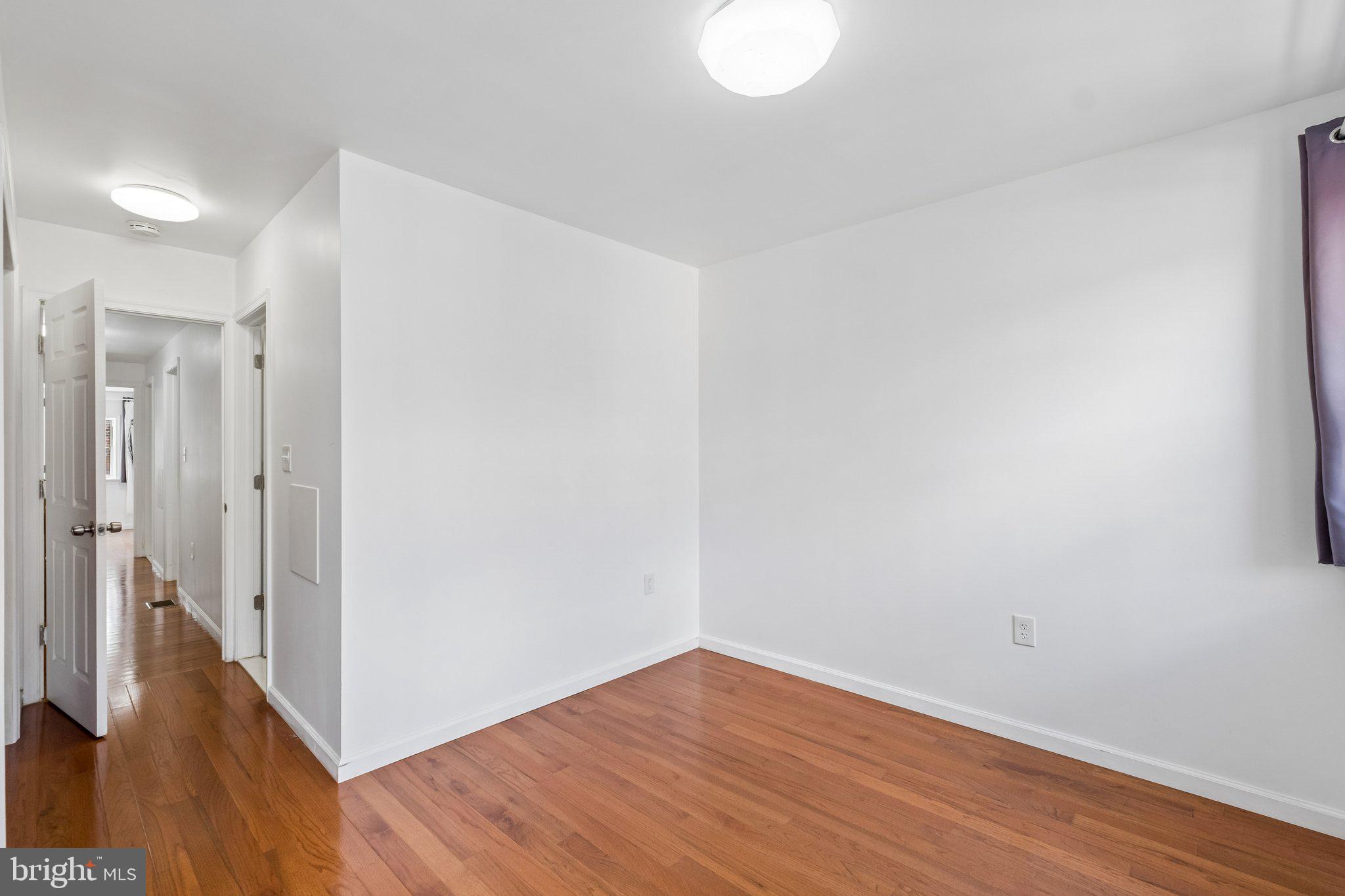 PASSYUNK SQUARE - Residential