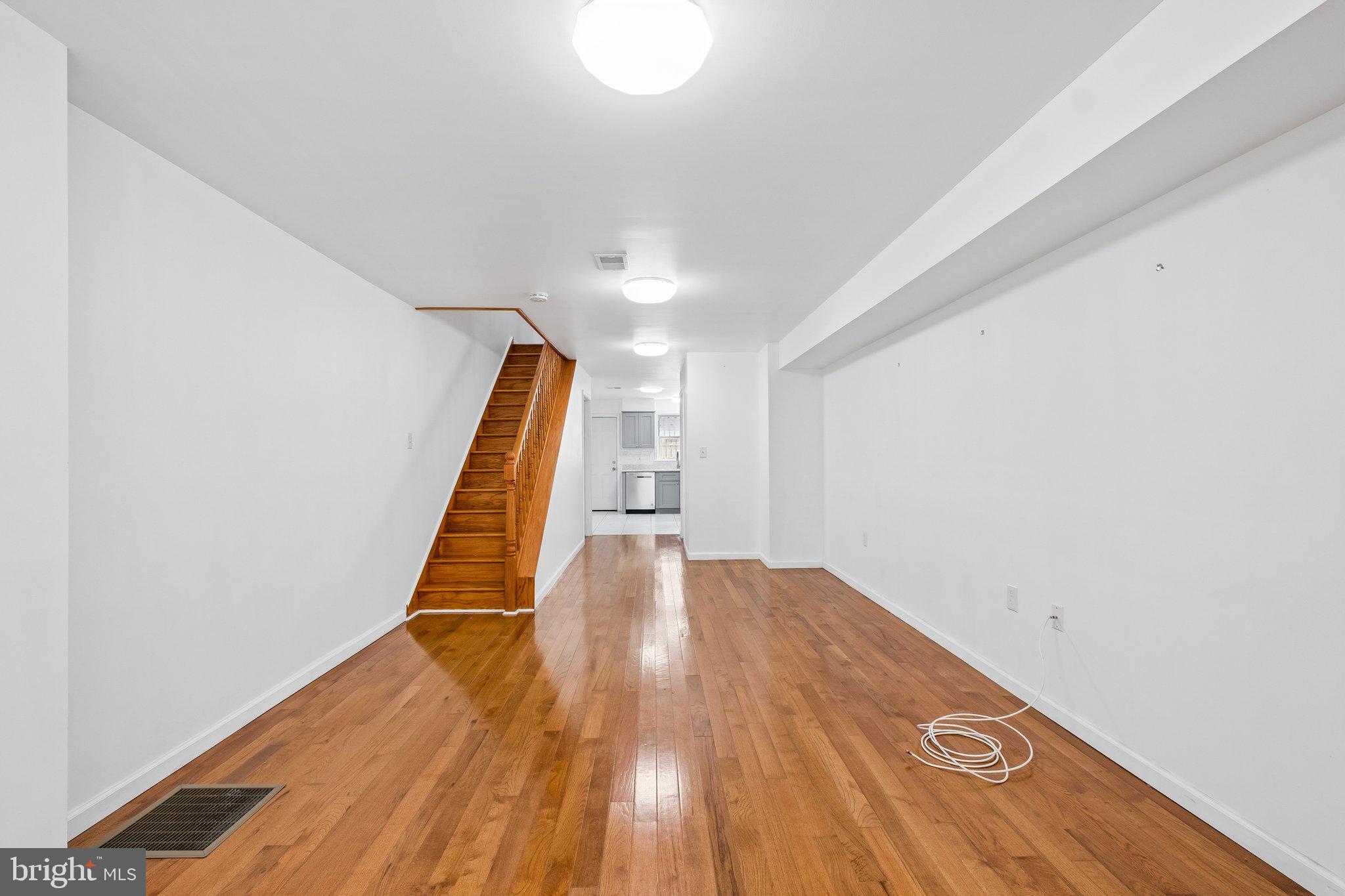 PASSYUNK SQUARE - Residential