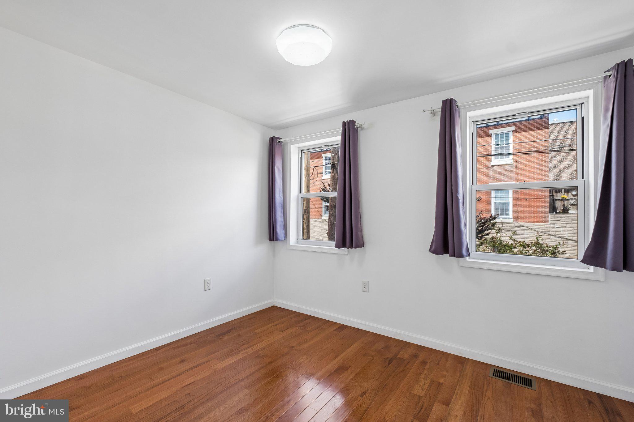 PASSYUNK SQUARE - Residential